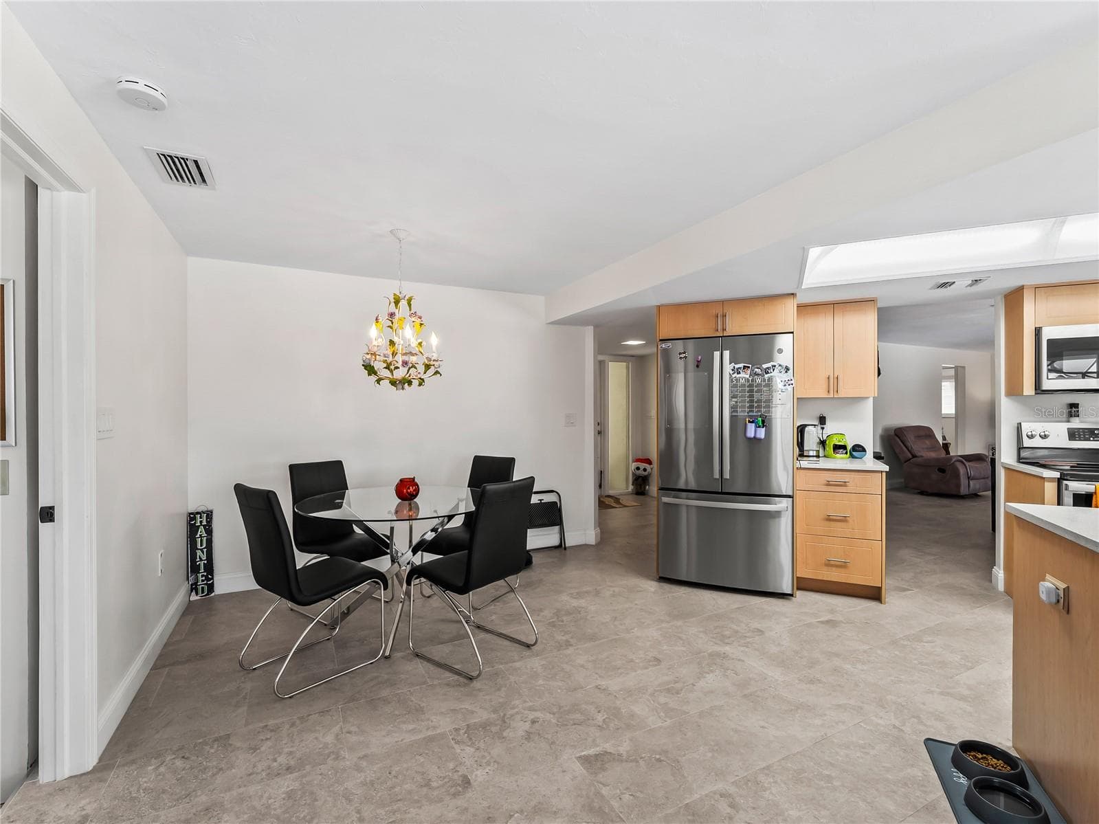 BreakfastNook_2903rdStreet_BonitaSprings_OpenConcept_KitchenView.jpg - 290 3RD ST W, BONITA SPRINGS