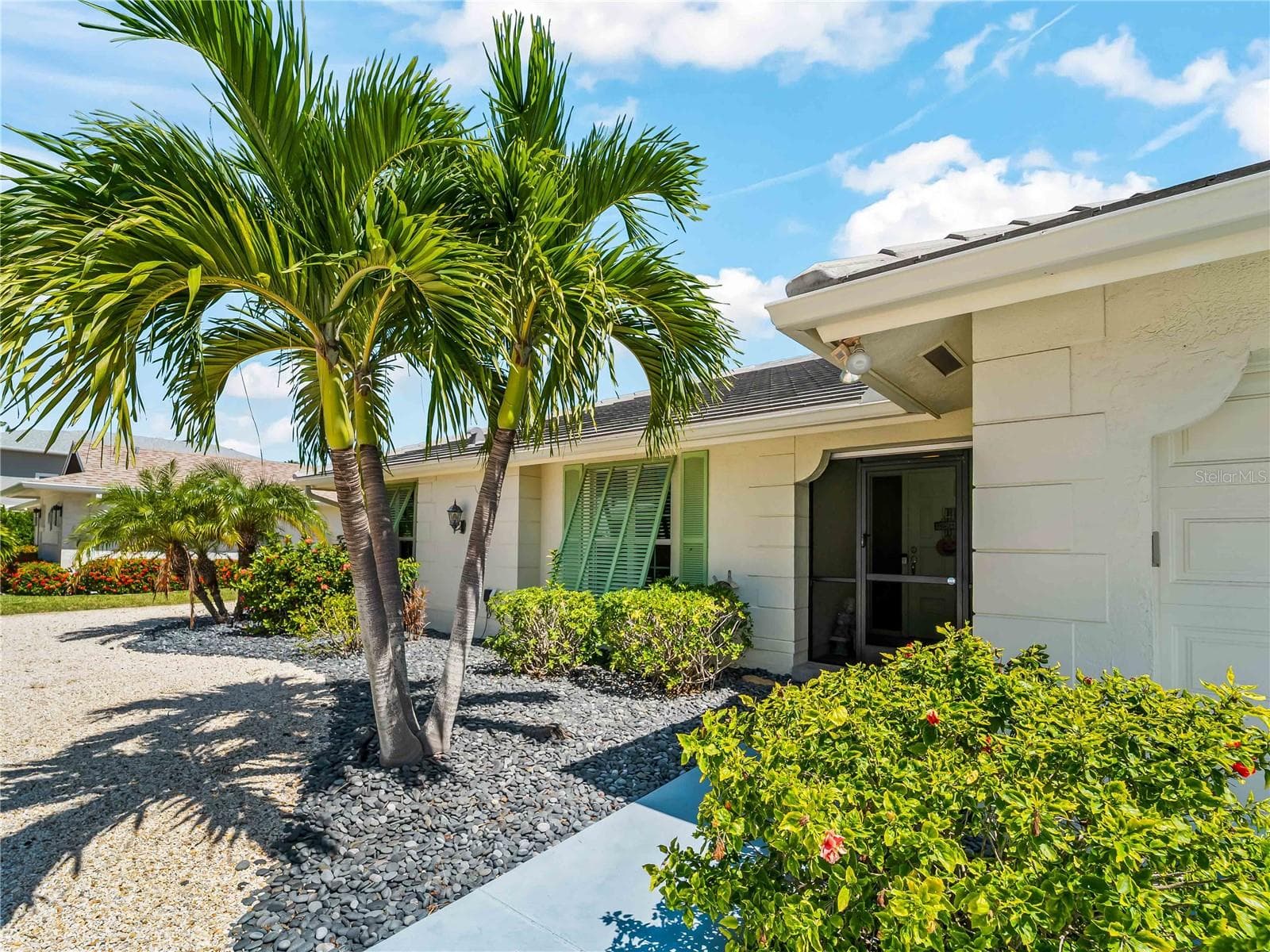 FrontExterior_2903rdStreet_BonitaSprings_TropicalLandscaping_Corner.jpg - 290 3RD ST W, BONITA SPRINGS