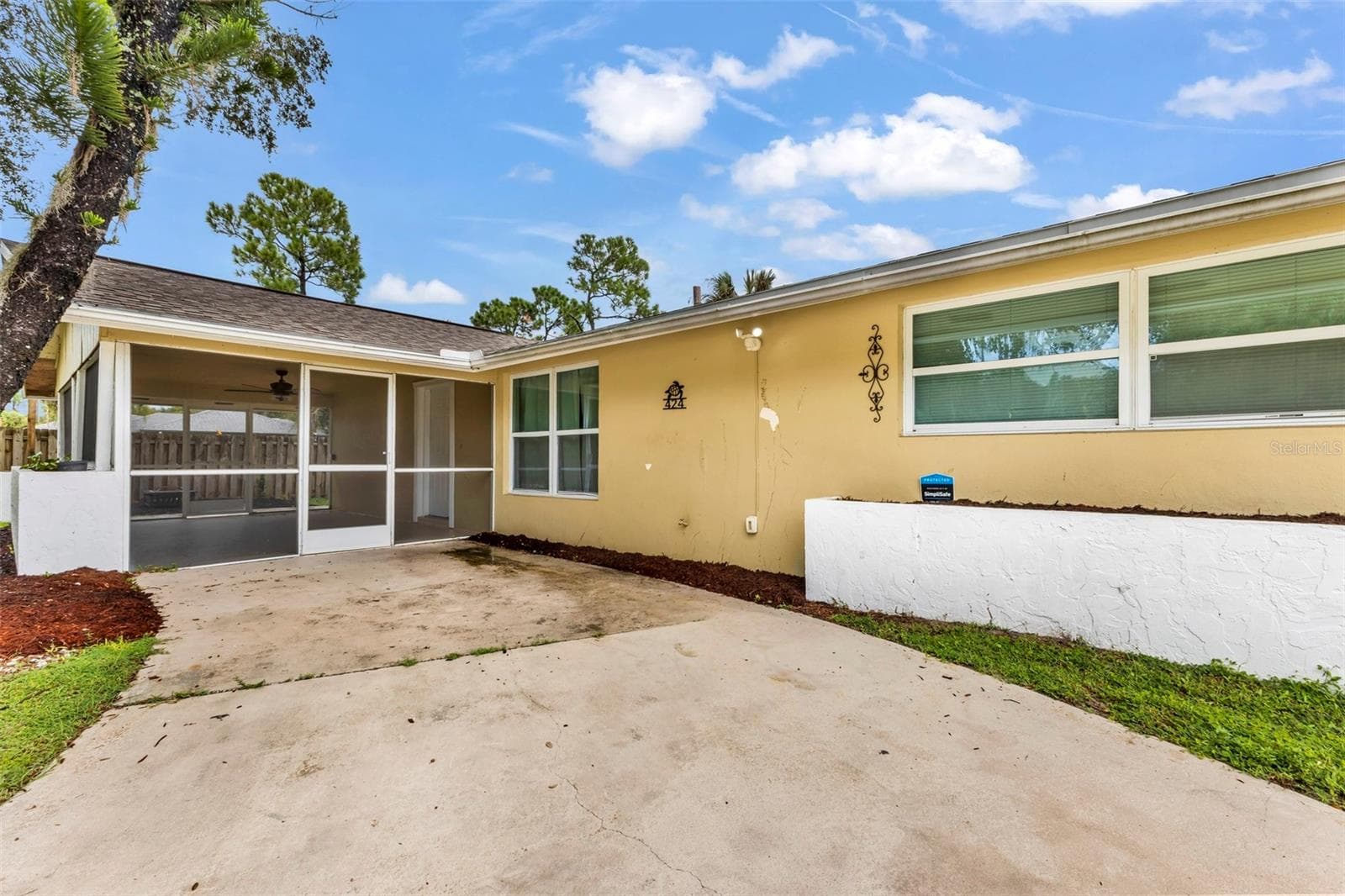 Single Family Residence at 424 VANNELL ST, PORT CHARLOTTE, photo 4 of 38
