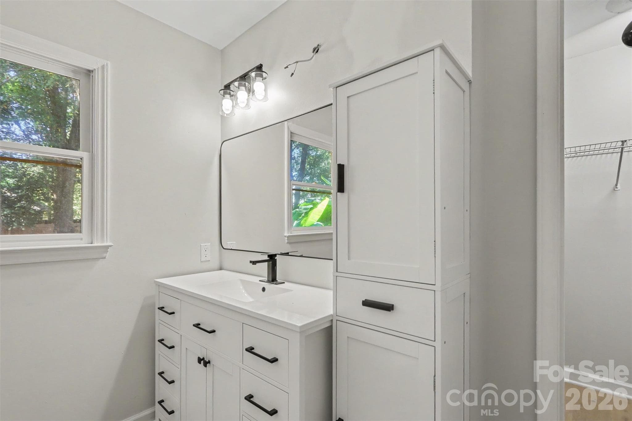 Single Family Residence at 3758 Fieldcrest Circle NW, Concord, photo 7 of 15