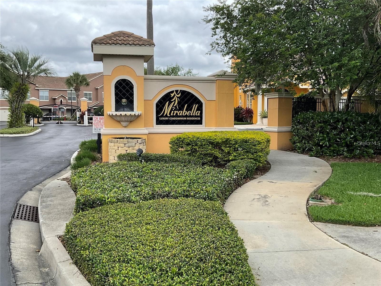 Condominium at 8813 VILLA VIEW CIR #104, ORLANDO, photo 2 of 14