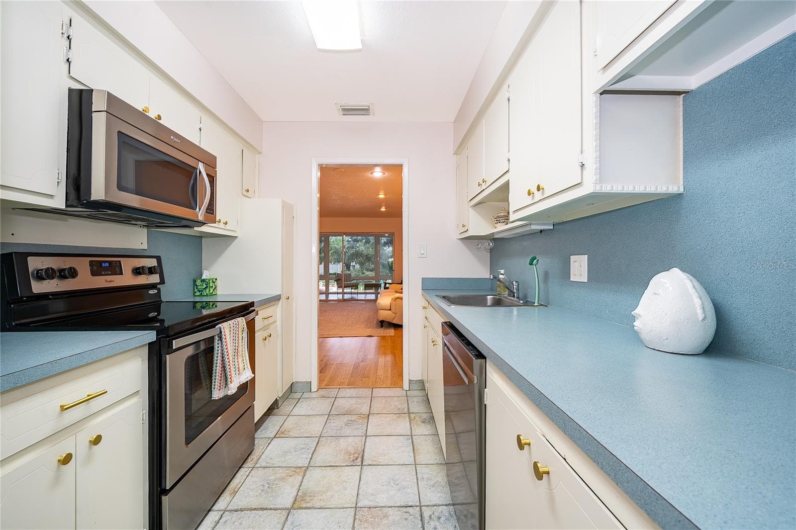 Kitchen - 700 MELROSE AVE #M23, WINTER PARK