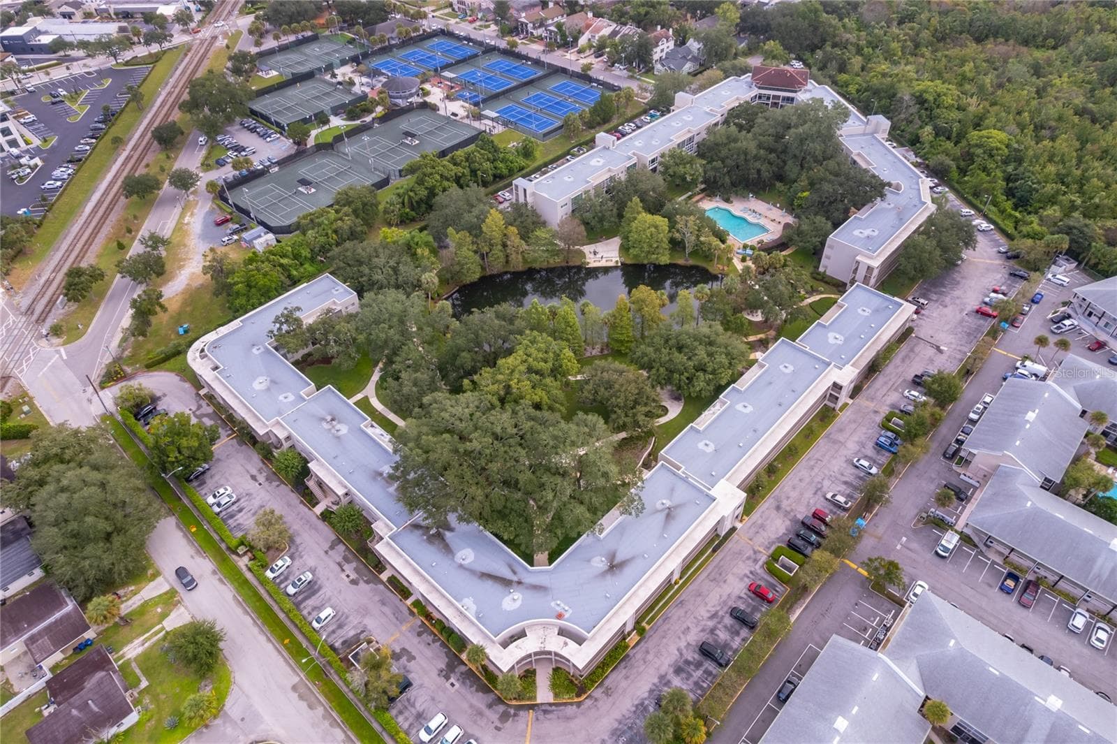 Condominium at 700 MELROSE AVE #M23, WINTER PARK, photo 27 of 29
