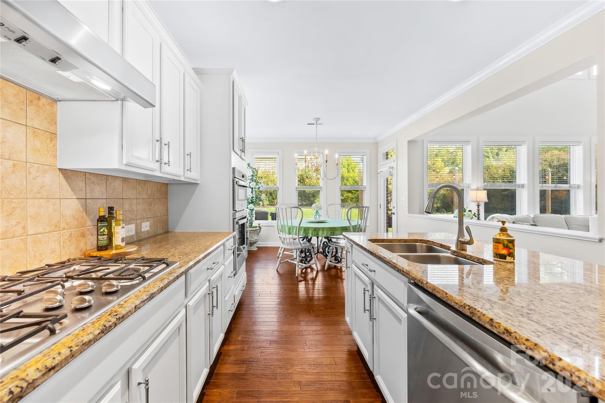 Single Family Residence at 8513 Fairgreen Avenue, Waxhaw, photo 18 of 44