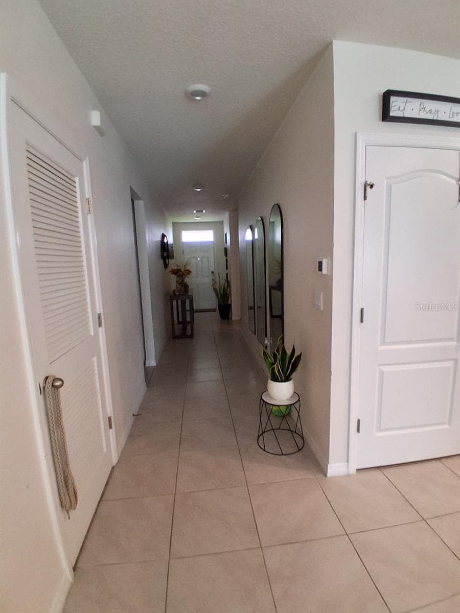 Single Family Residence at 596 BOARDWALK AVE, HAINES CITY, photo 4 of 32