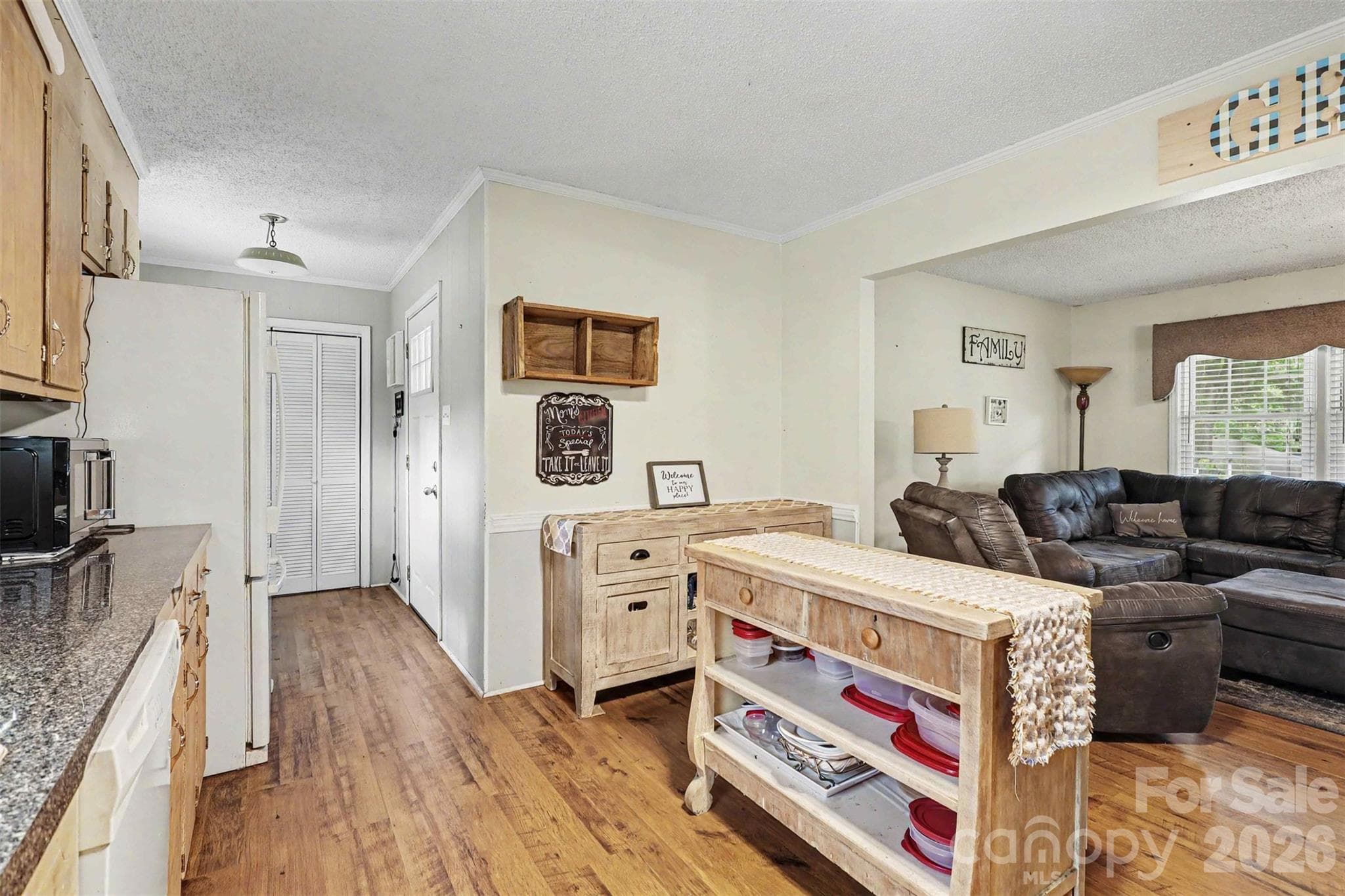 Single Family Residence at 104 Terrace Drive, Cherryville, photo 6 of 29