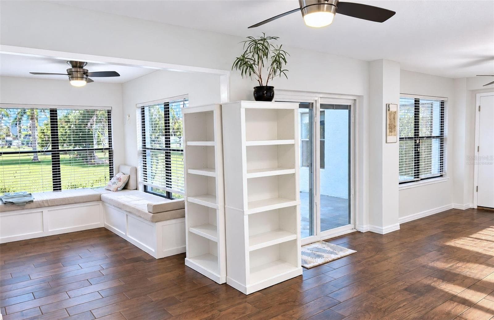 Virtually Staged - 24 COOPER LN, PALM COAST
