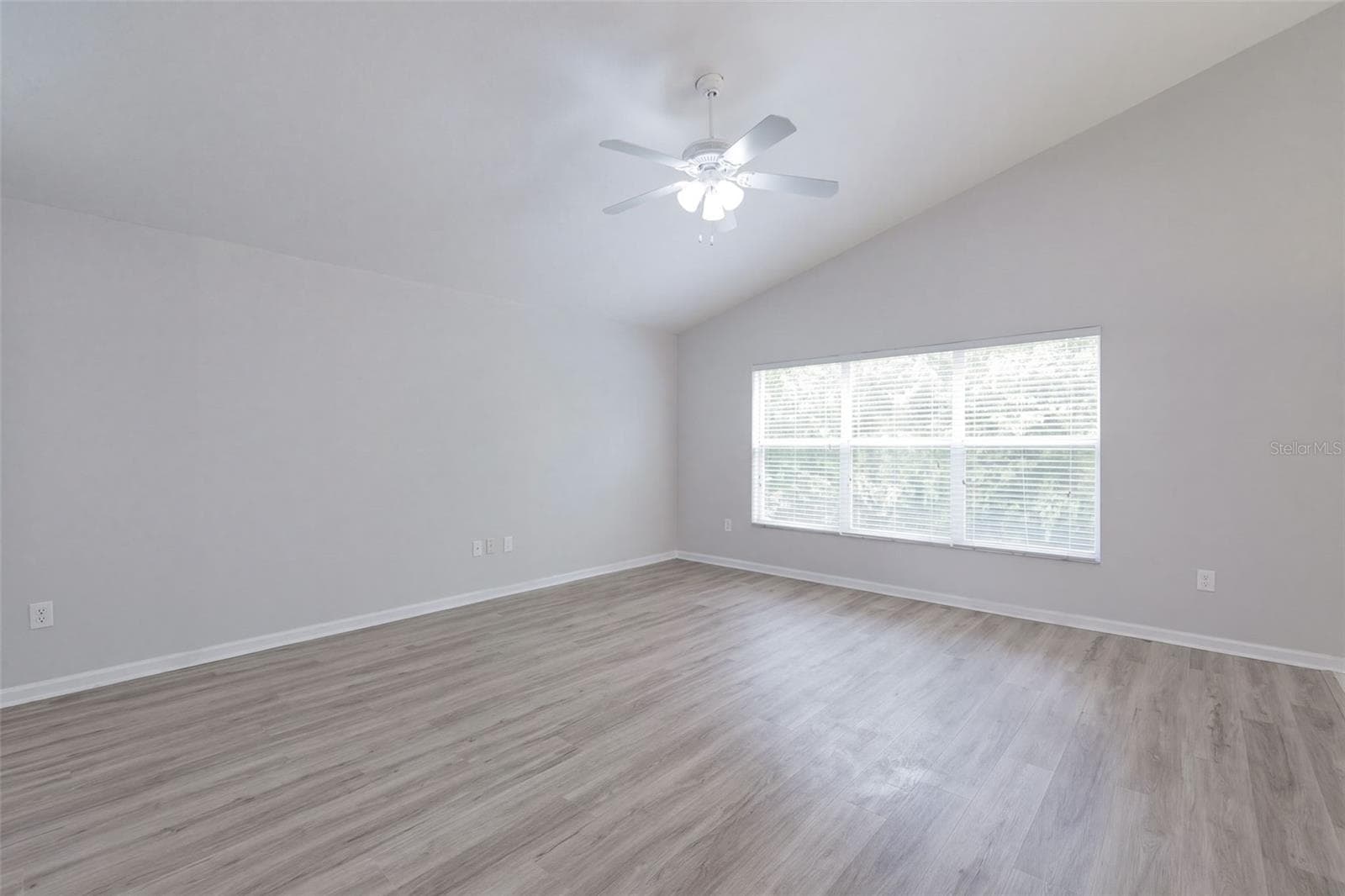 Single Family Residence at 3179 STONEHURST CIR, KISSIMMEE, photo 43 of 143