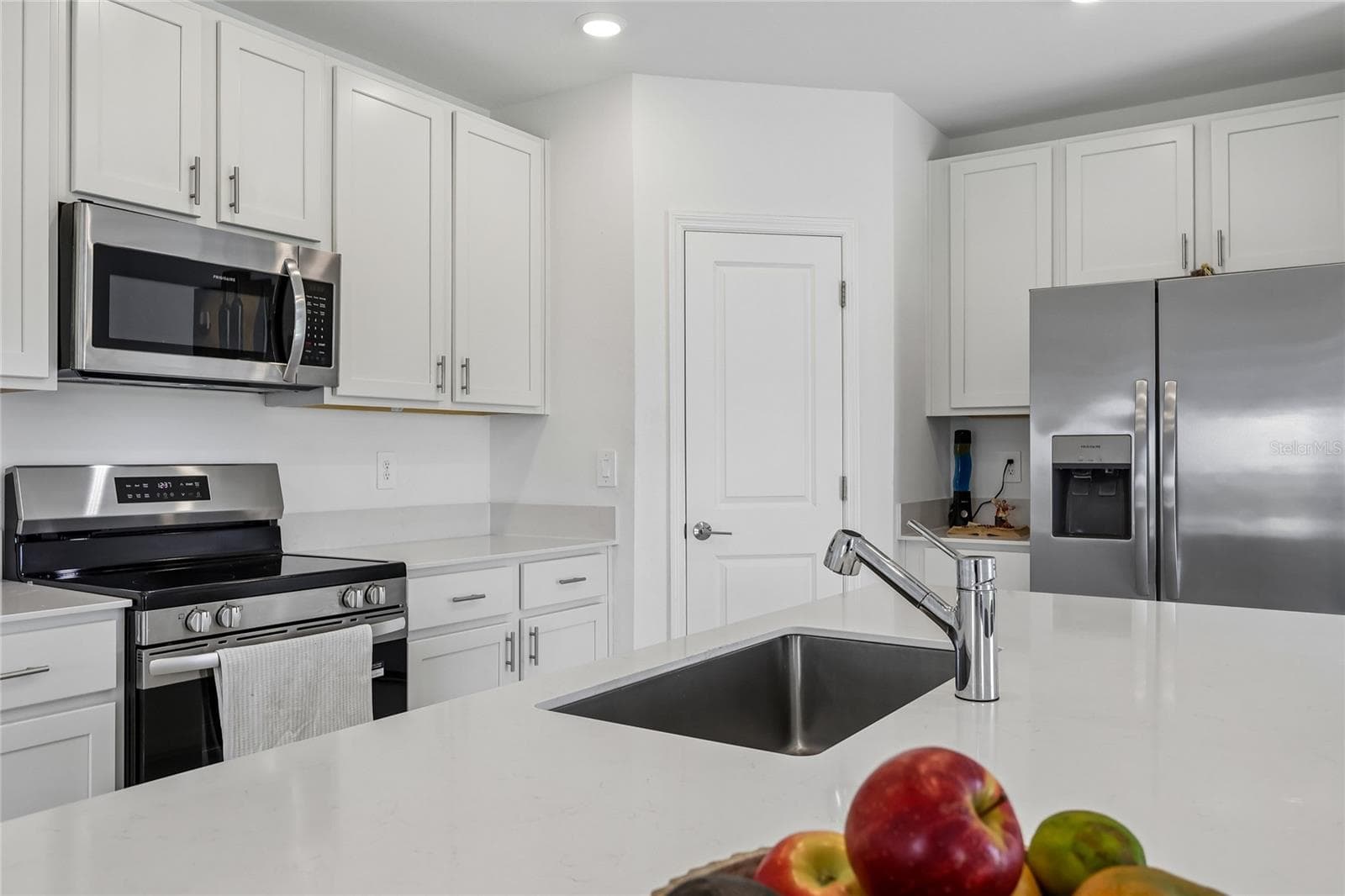 Single Family Residence at 5605 GINGHAM DR, KISSIMMEE, photo 14 of 32