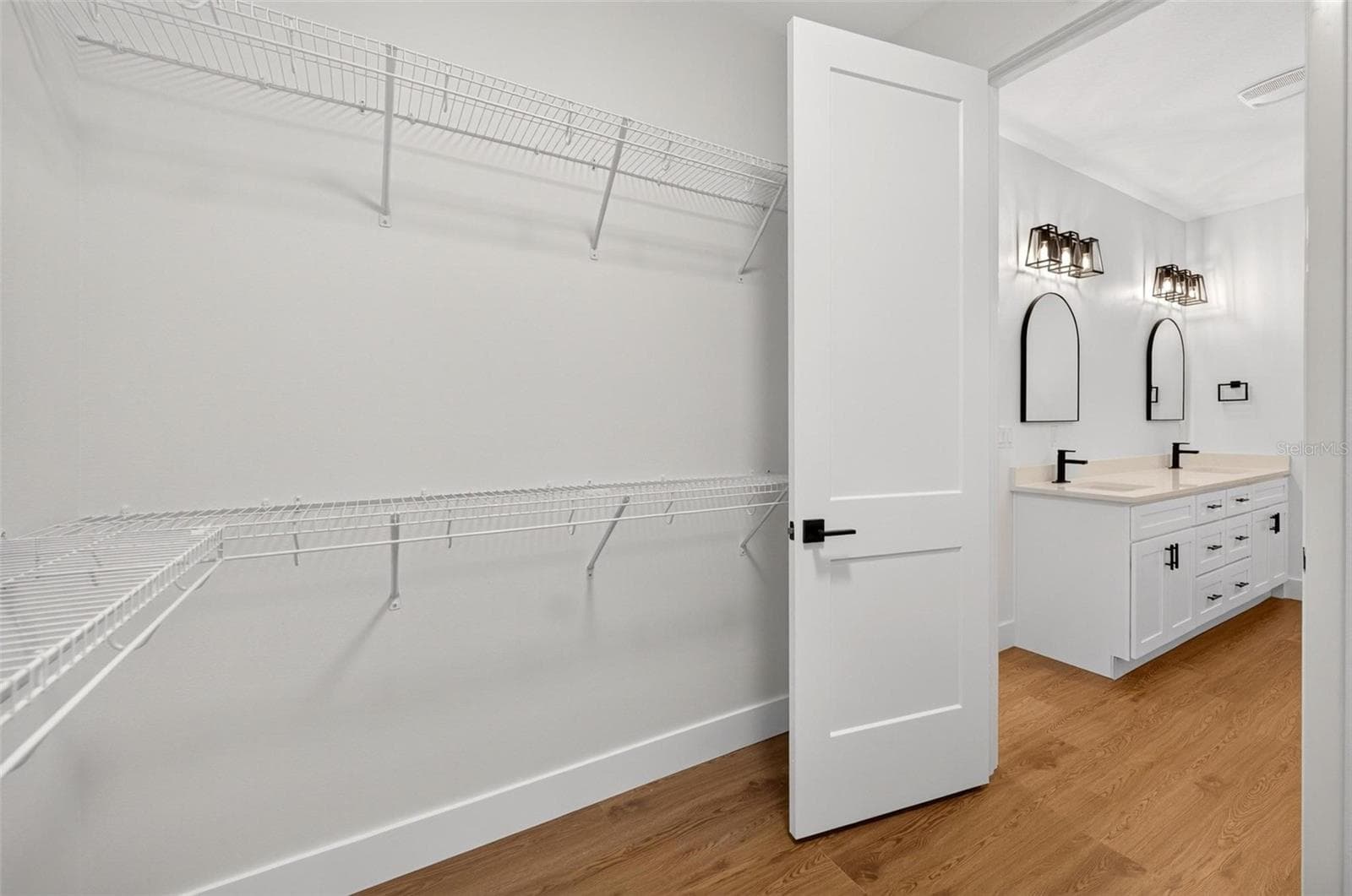 Primary Walk in Closet - 381 CARRIAGE LN, LADY LAKE