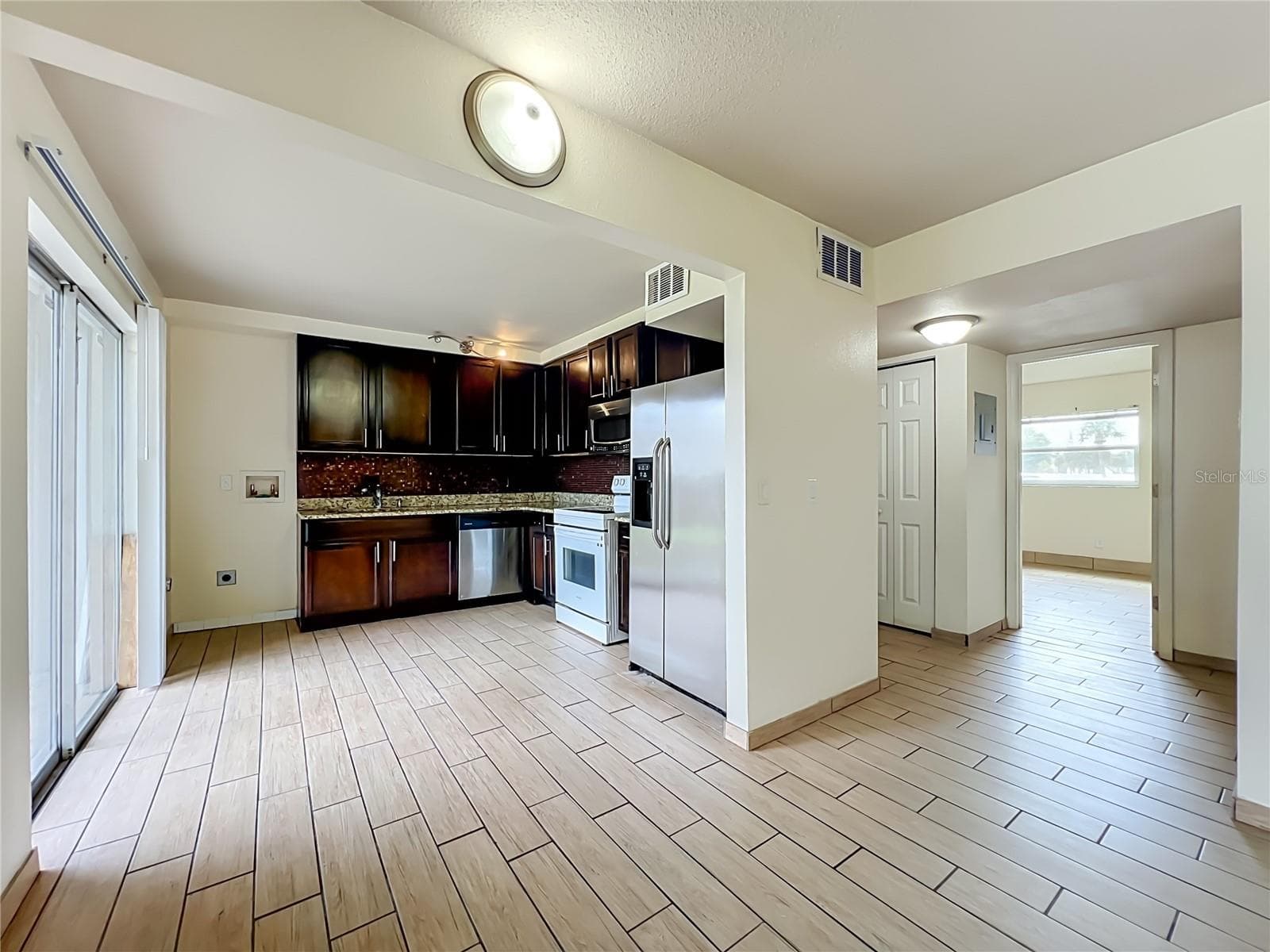 Condominium at 5885 DAHLIA DR #103, ORLANDO, photo 7 of 30
