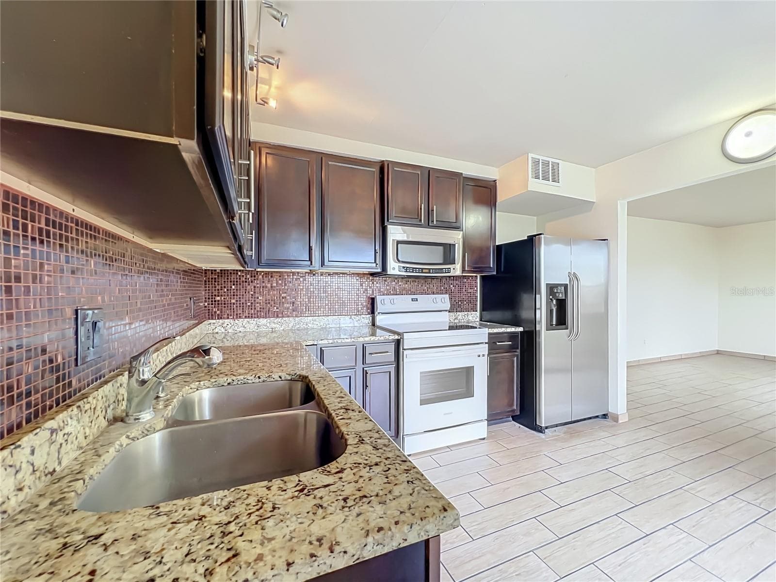 Condominium at 5885 DAHLIA DR #103, ORLANDO, photo 9 of 30