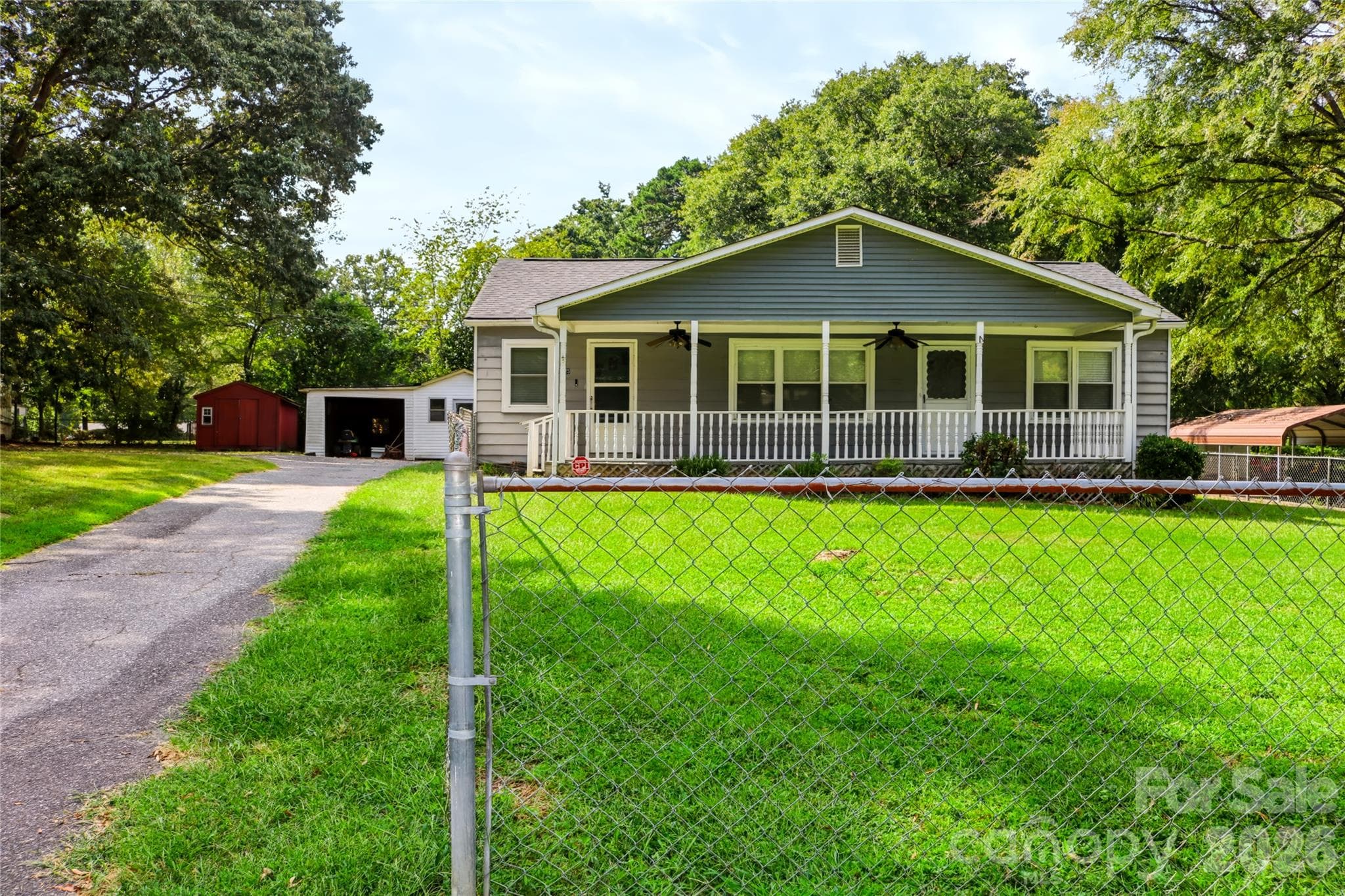 1225 White Lane