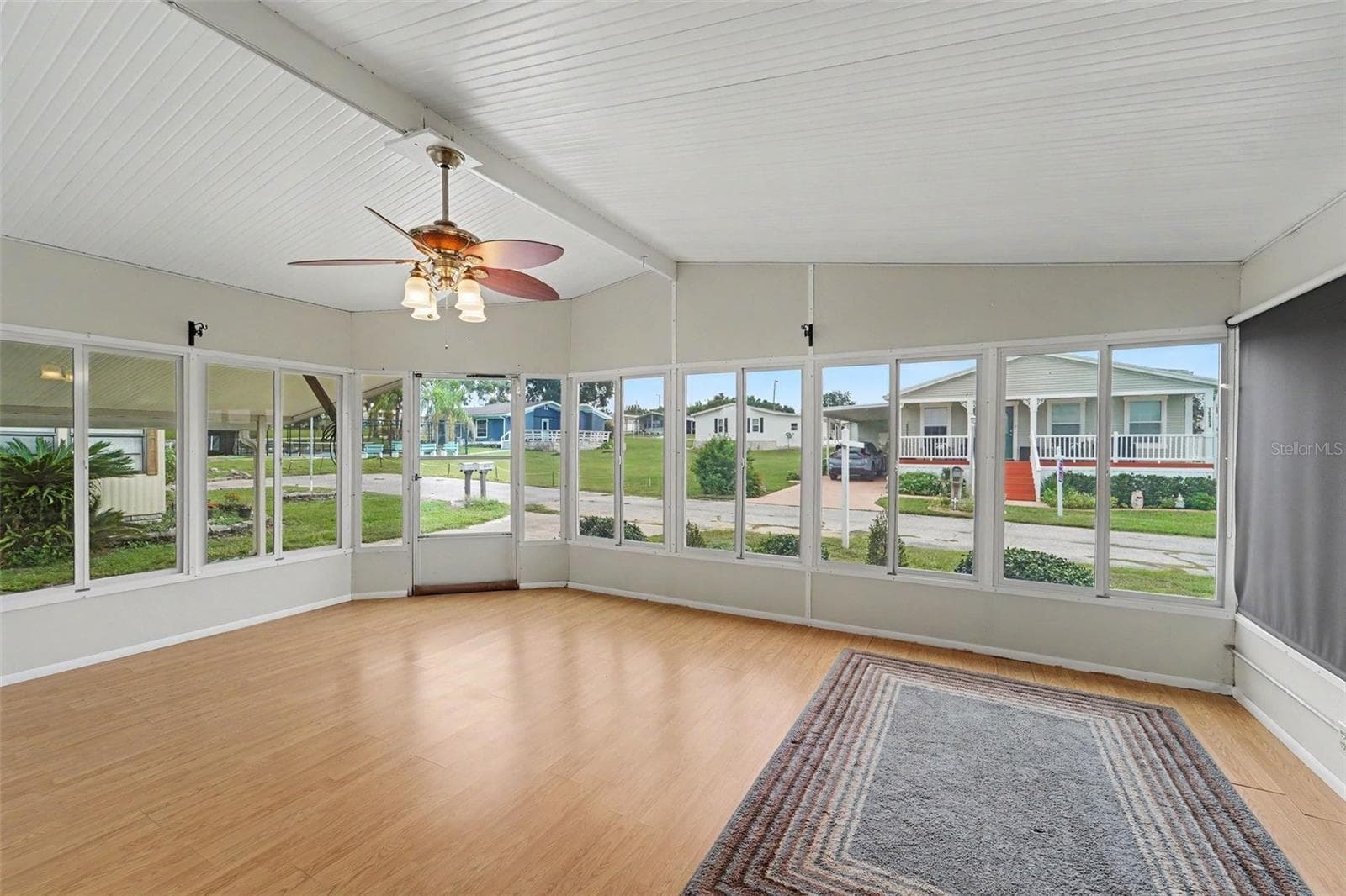 Manufactured Home at 10055 COLLINGWOOD AVE, DADE CITY, photo 17 of 30