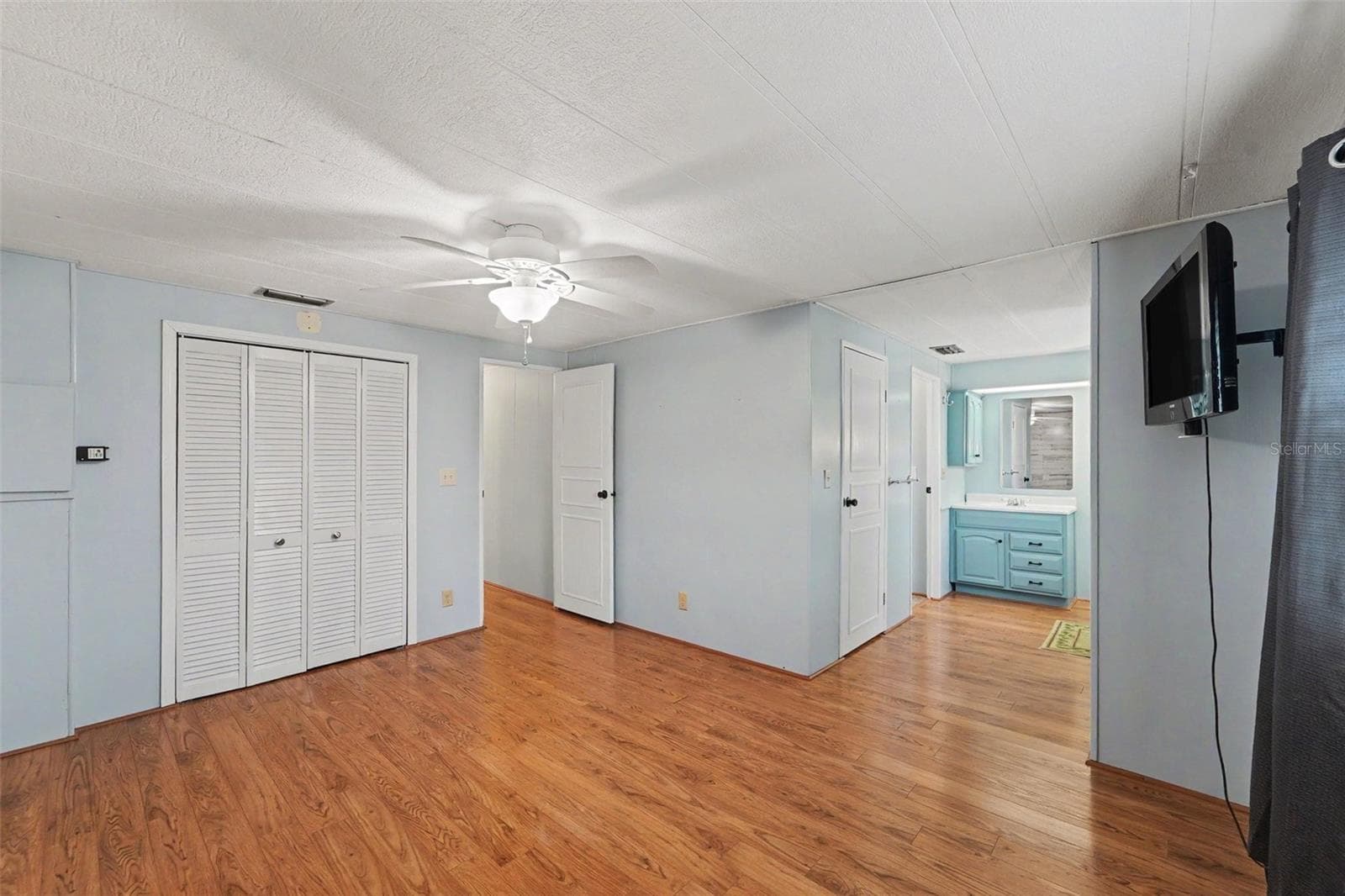Manufactured Home at 10055 COLLINGWOOD AVE, DADE CITY, photo 19 of 30