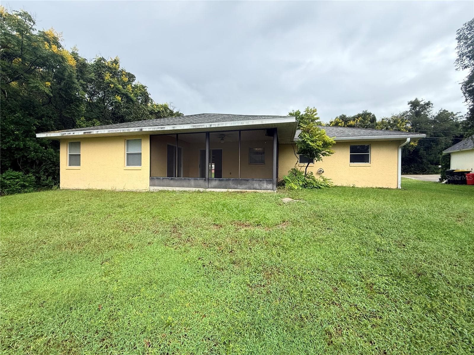 Single Family Residence at 444 W CENTRAL AVE, ORANGE CITY, photo 18 of 19