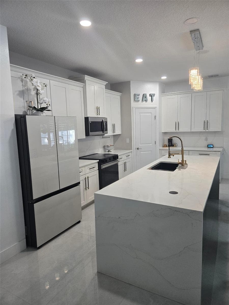 Single Family Residence at 13417 E DELAWARE AVE, ASTATULA, photo 6 of 24
