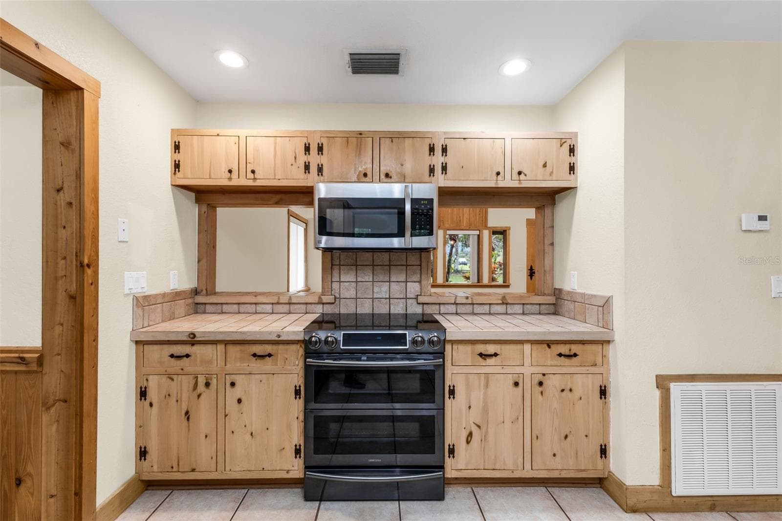Single Family Residence at 2827 SE CREEKWOOD TER, ARCADIA, photo 26 of 52