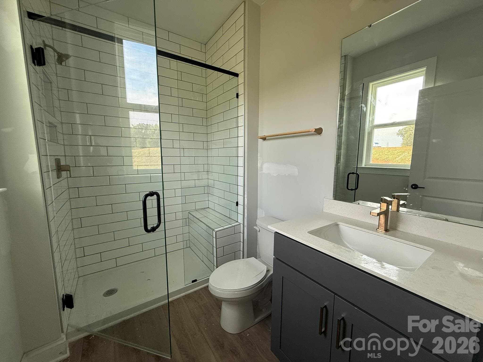 Guest Bathroom - 4487 Blue Mound Court, Stanley