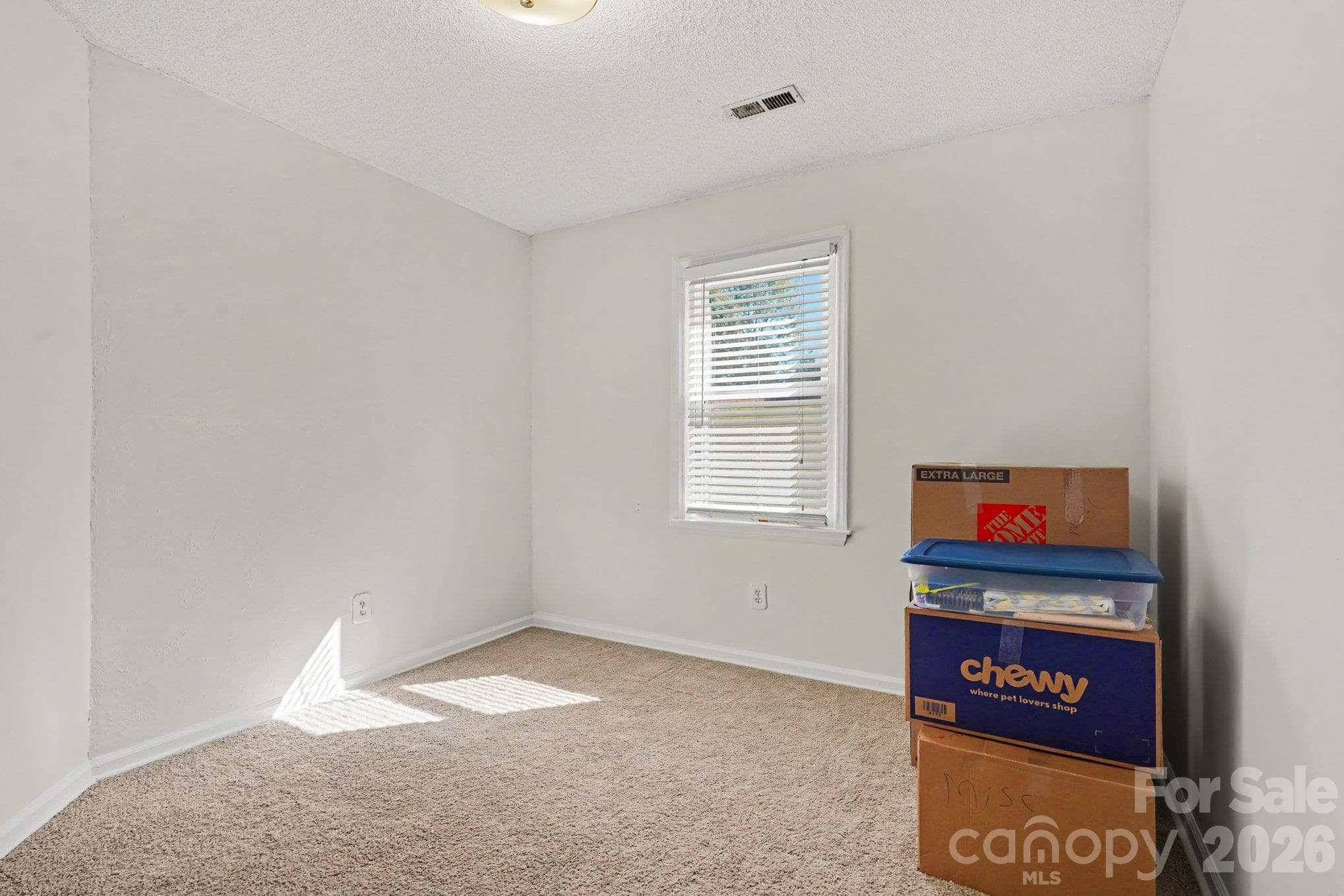 Single Family Residence at 1279 Willowbreeze Court SW, Concord, photo 18 of 24