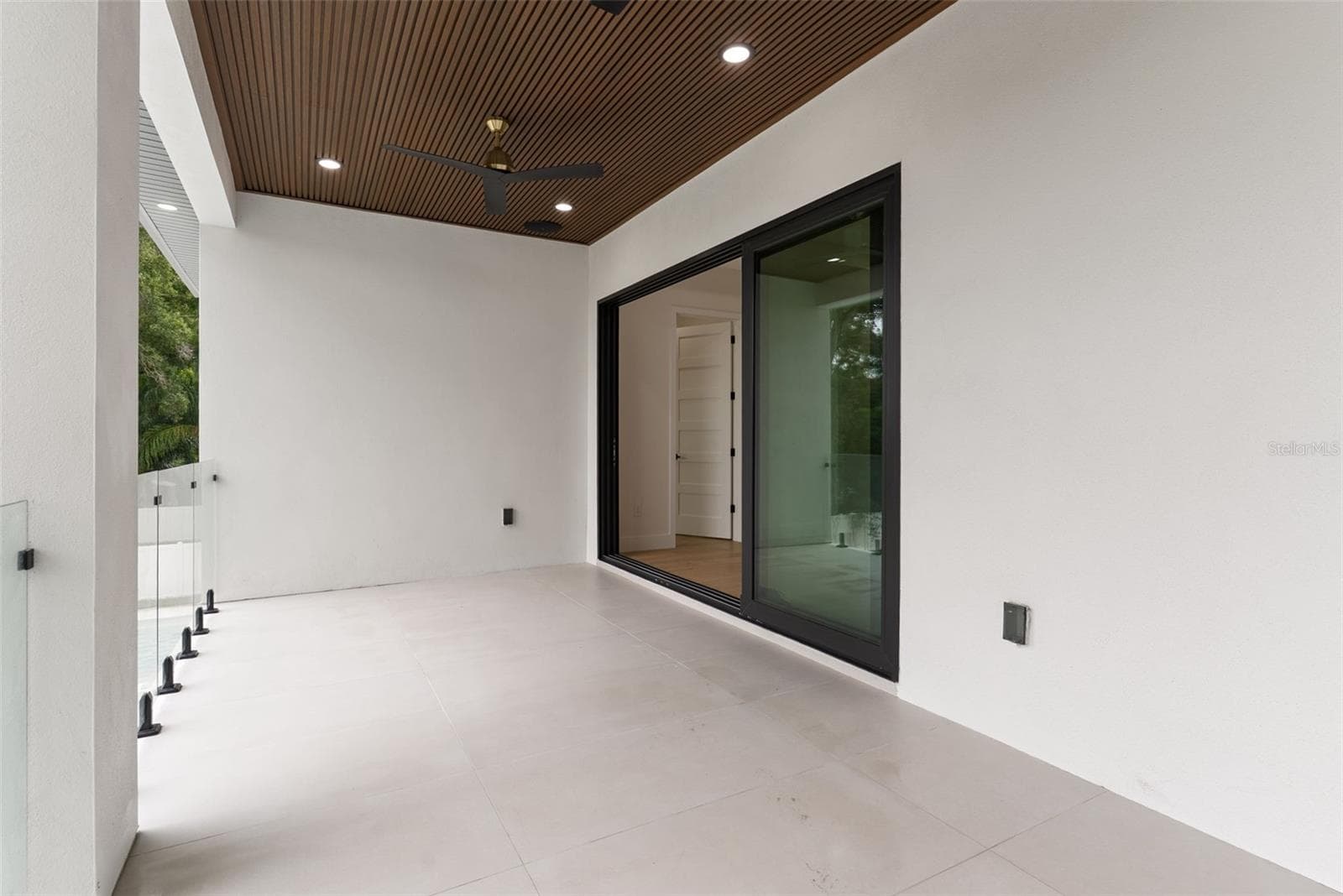 Single Family Residence at 1007 W BRADDOCK ST, TAMPA, photo 36 of 60