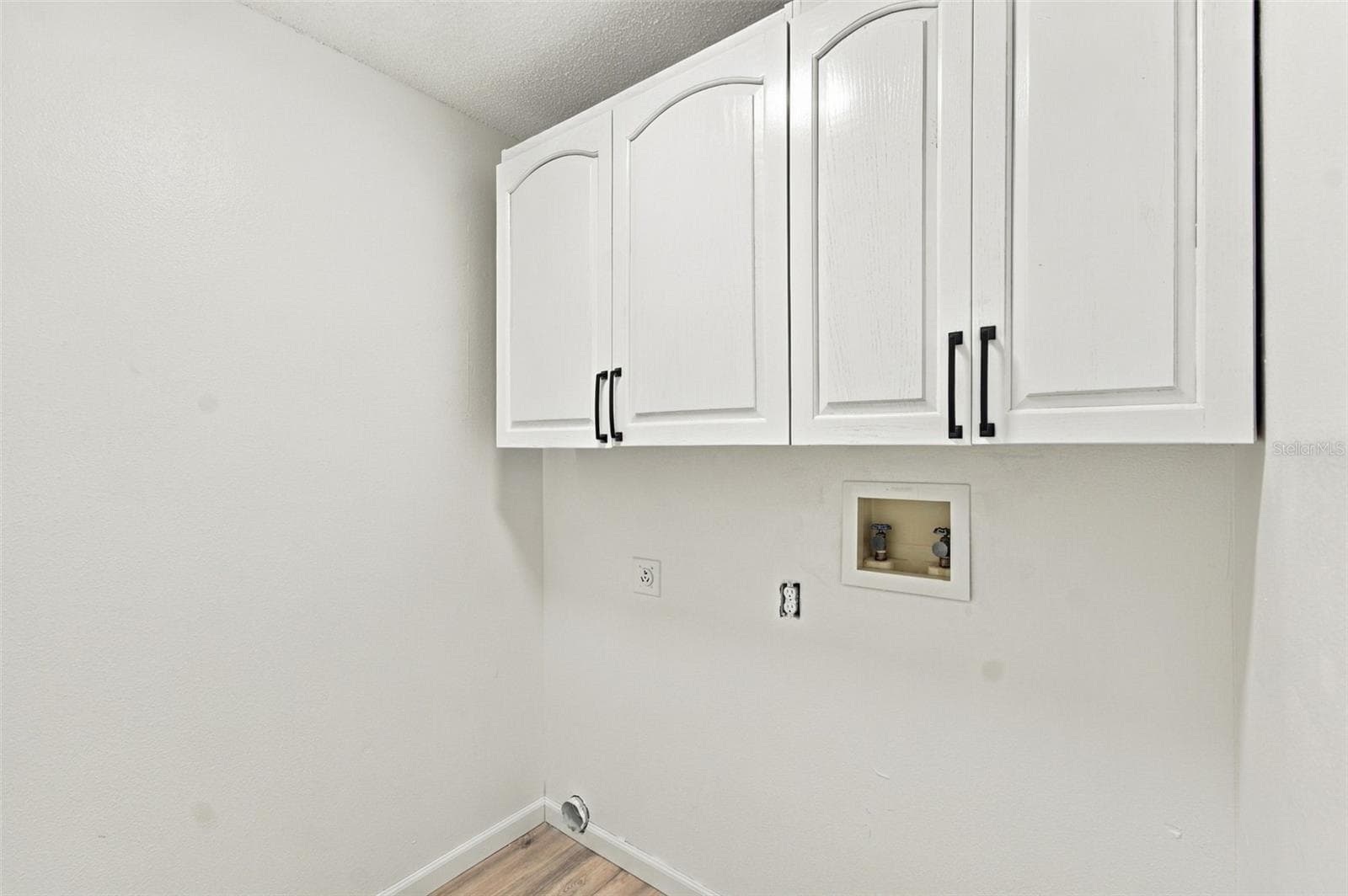 Single Family Residence at 8075 SHALOM DR, SPRING HILL, photo 29 of 40