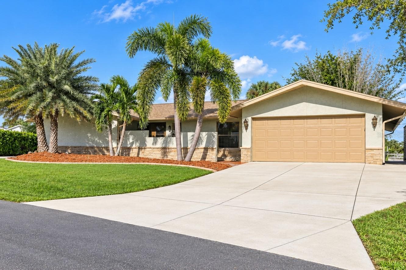 Single Family Residence at 4224 BUR ST, PORT CHARLOTTE, photo 3 of 51