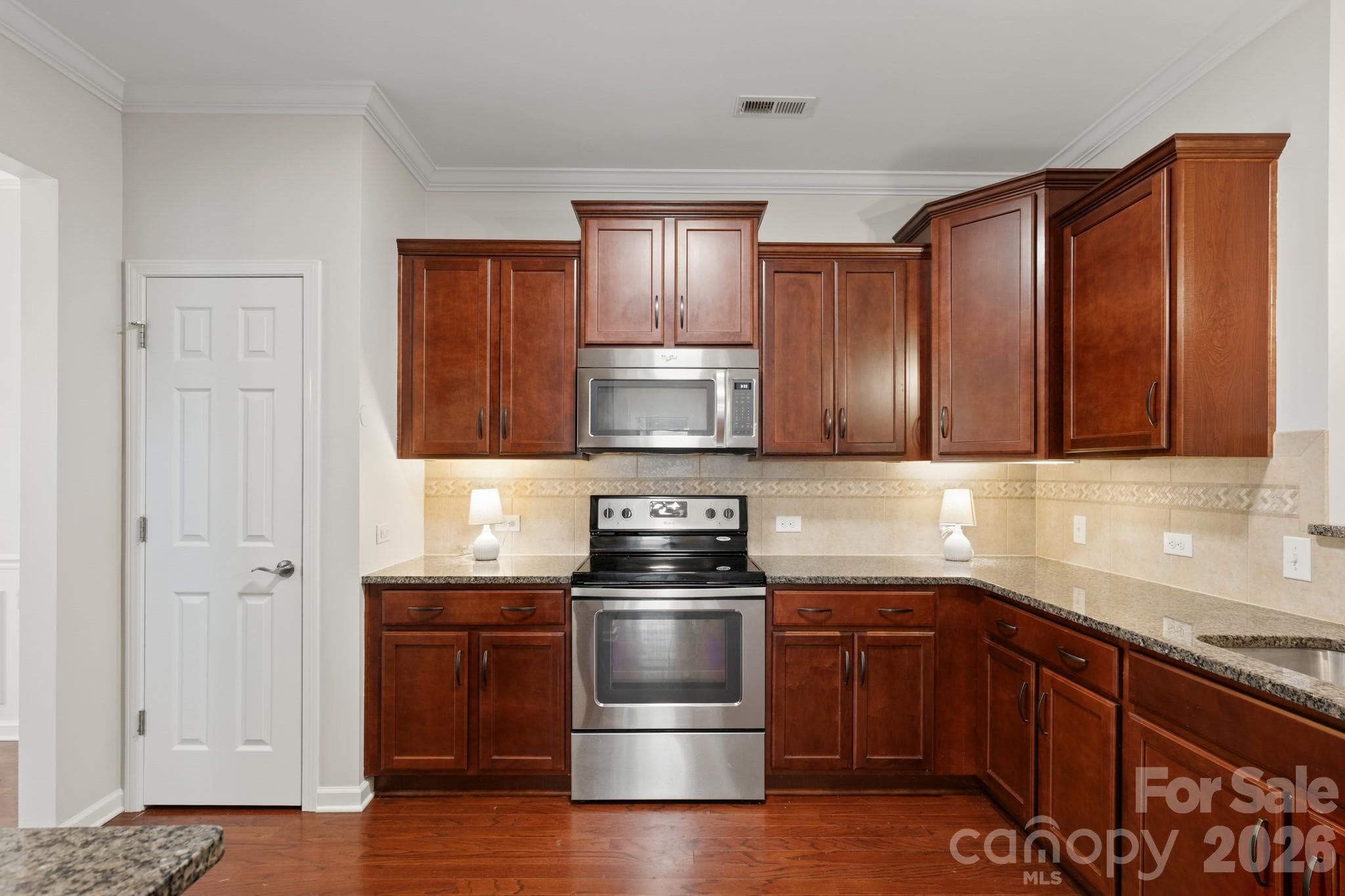 Single Family Residence at 24526 Blue Heron Circle, Lancaster, photo 13 of 42
