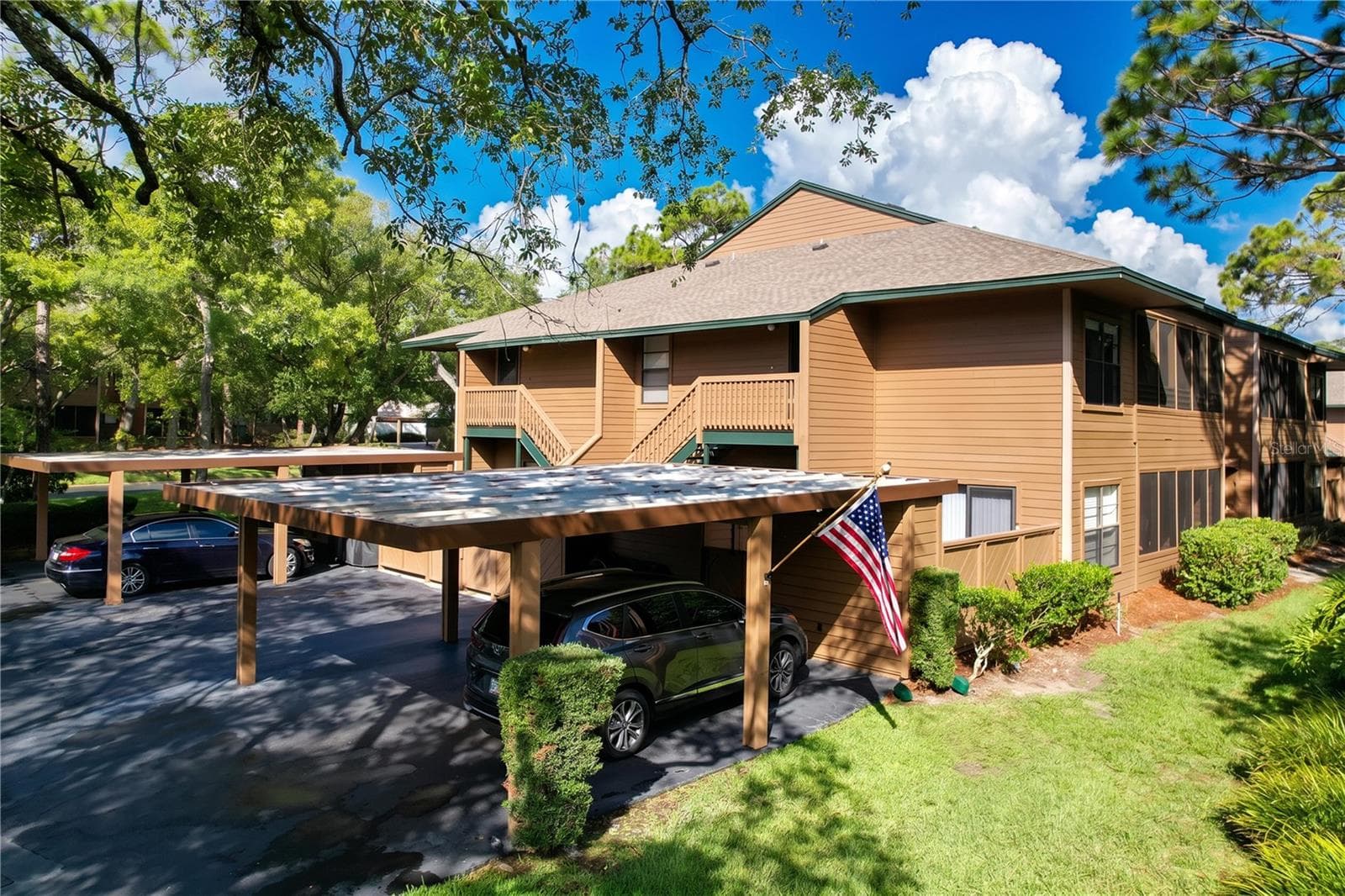 Exterior - 1006 LENNOX RD W #1006, PALM HARBOR
