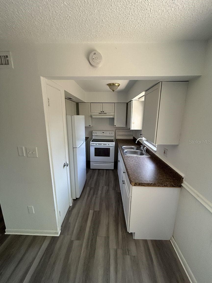 Multi-Family 5+ at 7025 HIBISCUS AVE S, SOUTH PASADENA, photo 8 of 19