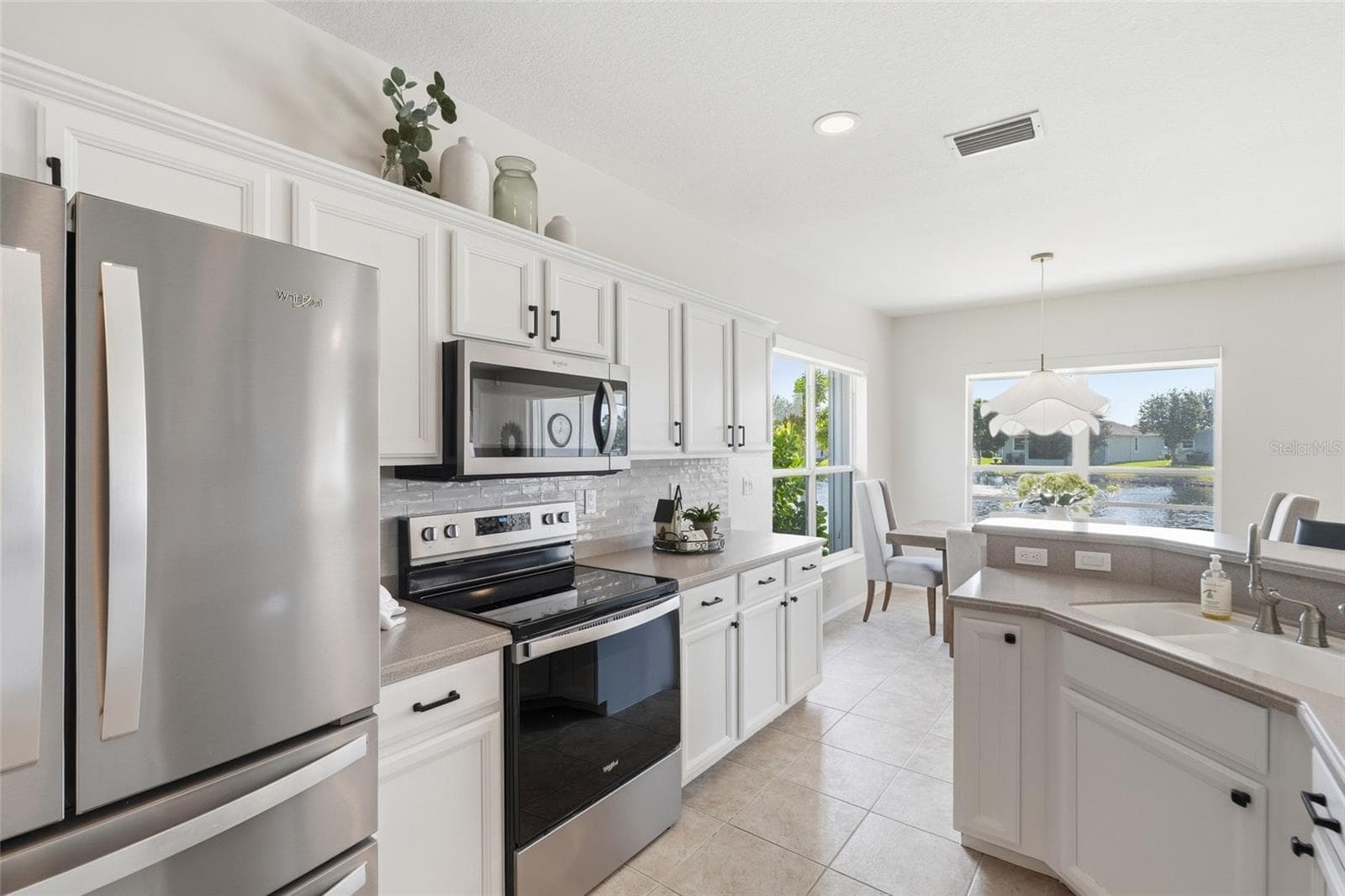 Single Family Residence at 8631 LAKE FRONT CT, PUNTA GORDA, photo 9 of 43