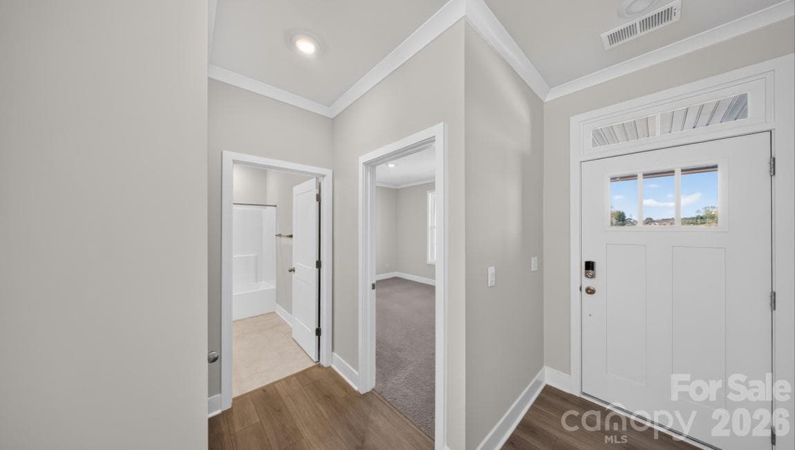 Single Family Residence at 4175 Round Table Drive, Gastonia, photo 5 of 103