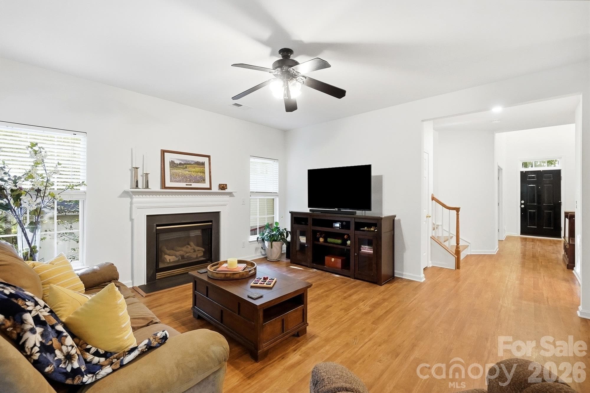 Single Family Residence at 2100 Pineapple Court, Matthews, photo 6 of 44