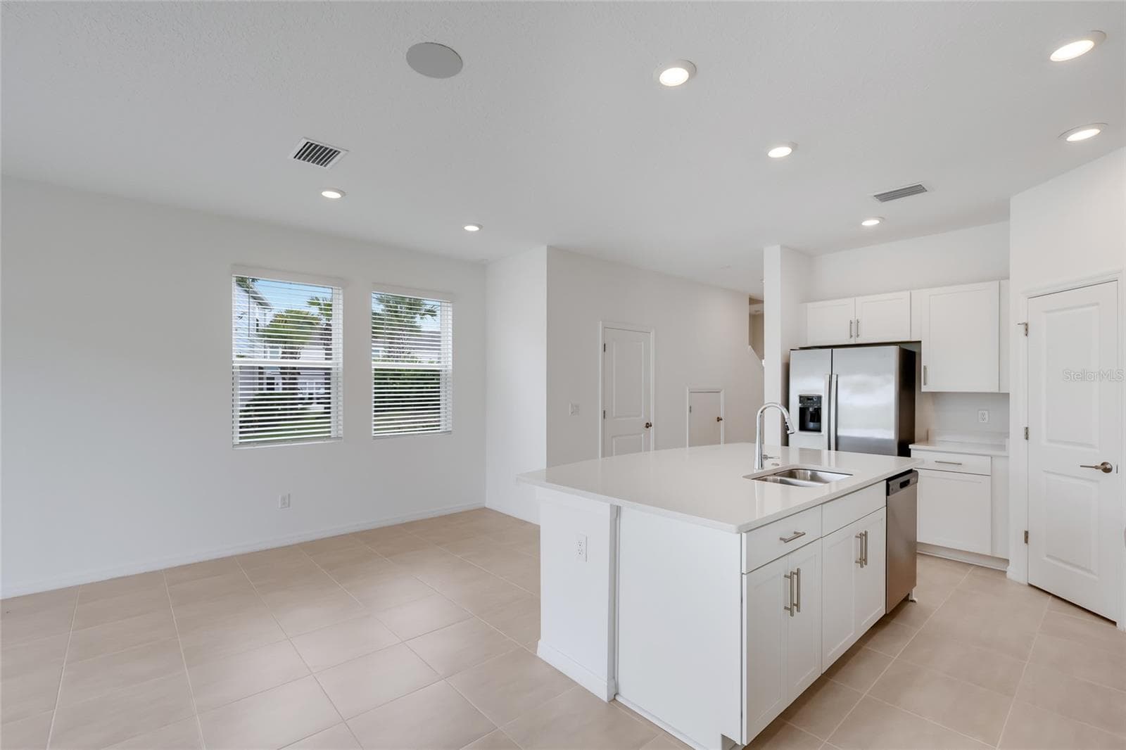 As an end unit, there are two additional windows on the exterior wall (not available in other interior units) providing amazing light and openness! - 15150 GINETTI ST, NOKOMIS