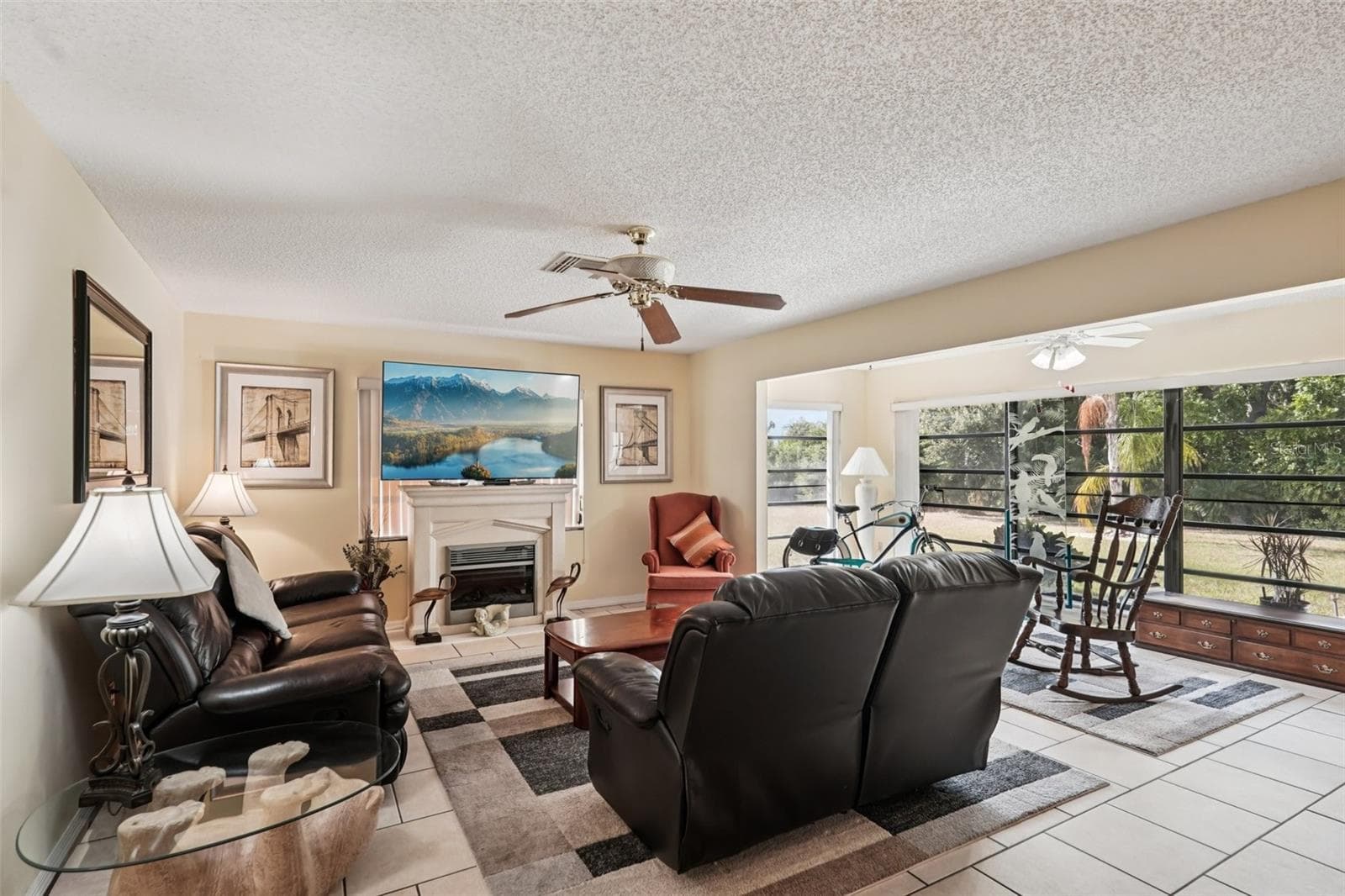 Single Family Residence at 1805 NEW BEDFORD DR, SUN CITY CENTER, photo 3 of 54