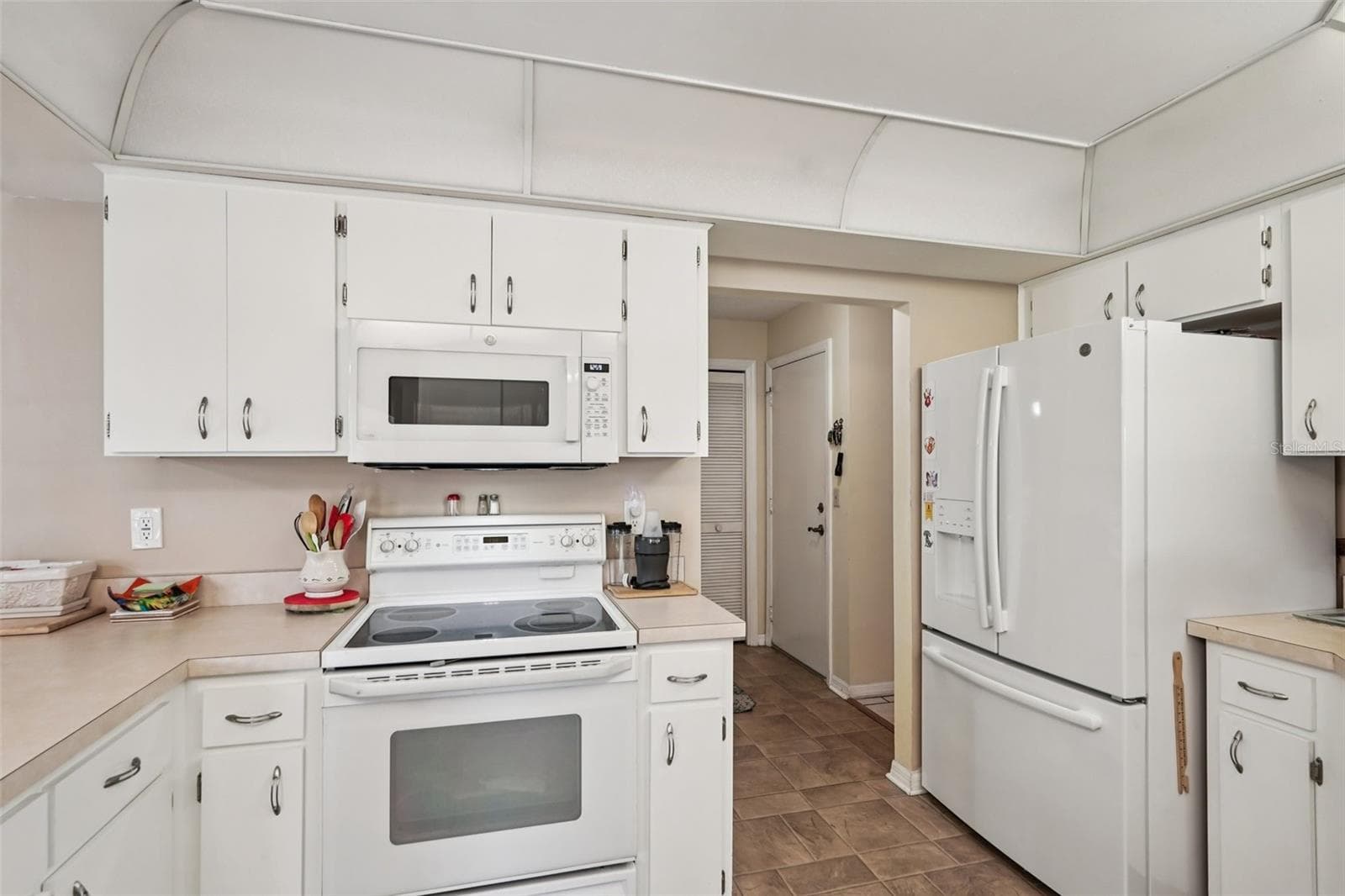 Single Family Residence at 1805 NEW BEDFORD DR, SUN CITY CENTER, photo 14 of 54
