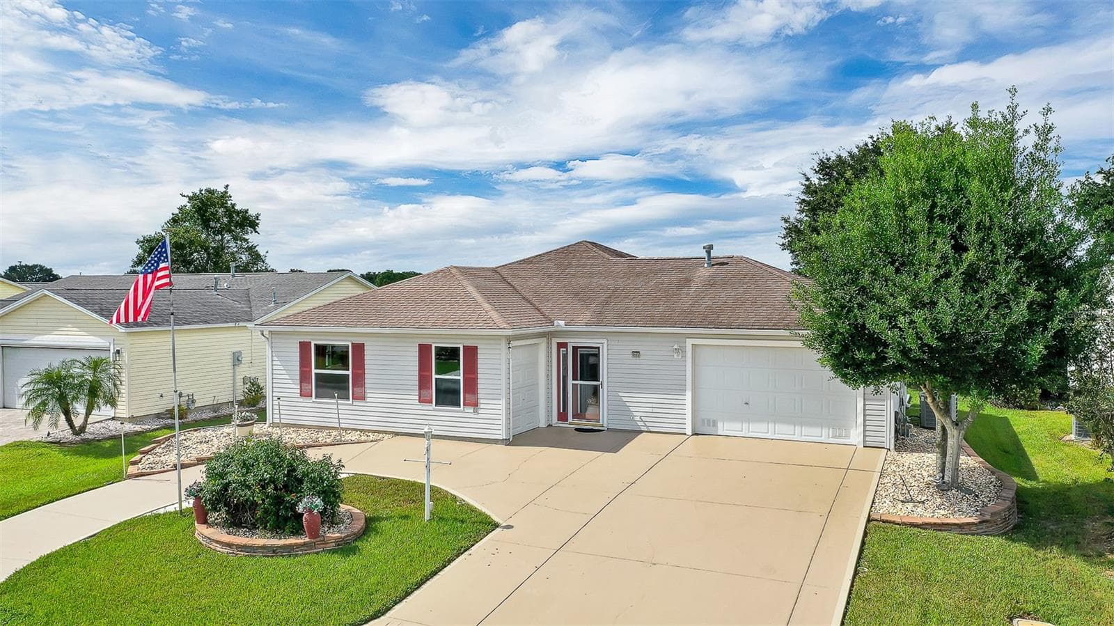 Single Family Residence at 1230 CARVELLO DR, THE VILLAGES, photo 3 of 34