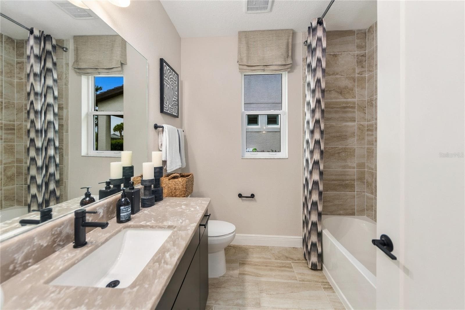 Single Family Residence at 4719 WINSOME WAY, LAKEWOOD RANCH, photo 42 of 84