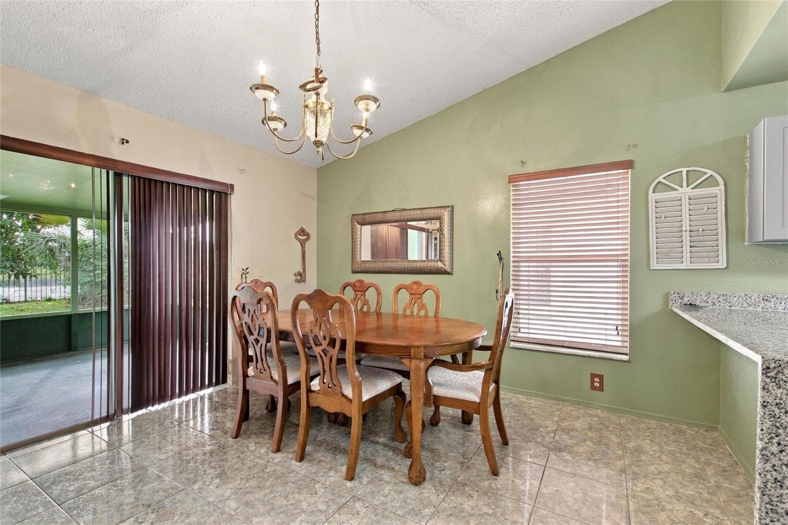 KITCHEN DINETTE - 298 INDIAN POINT CIR, KISSIMMEE