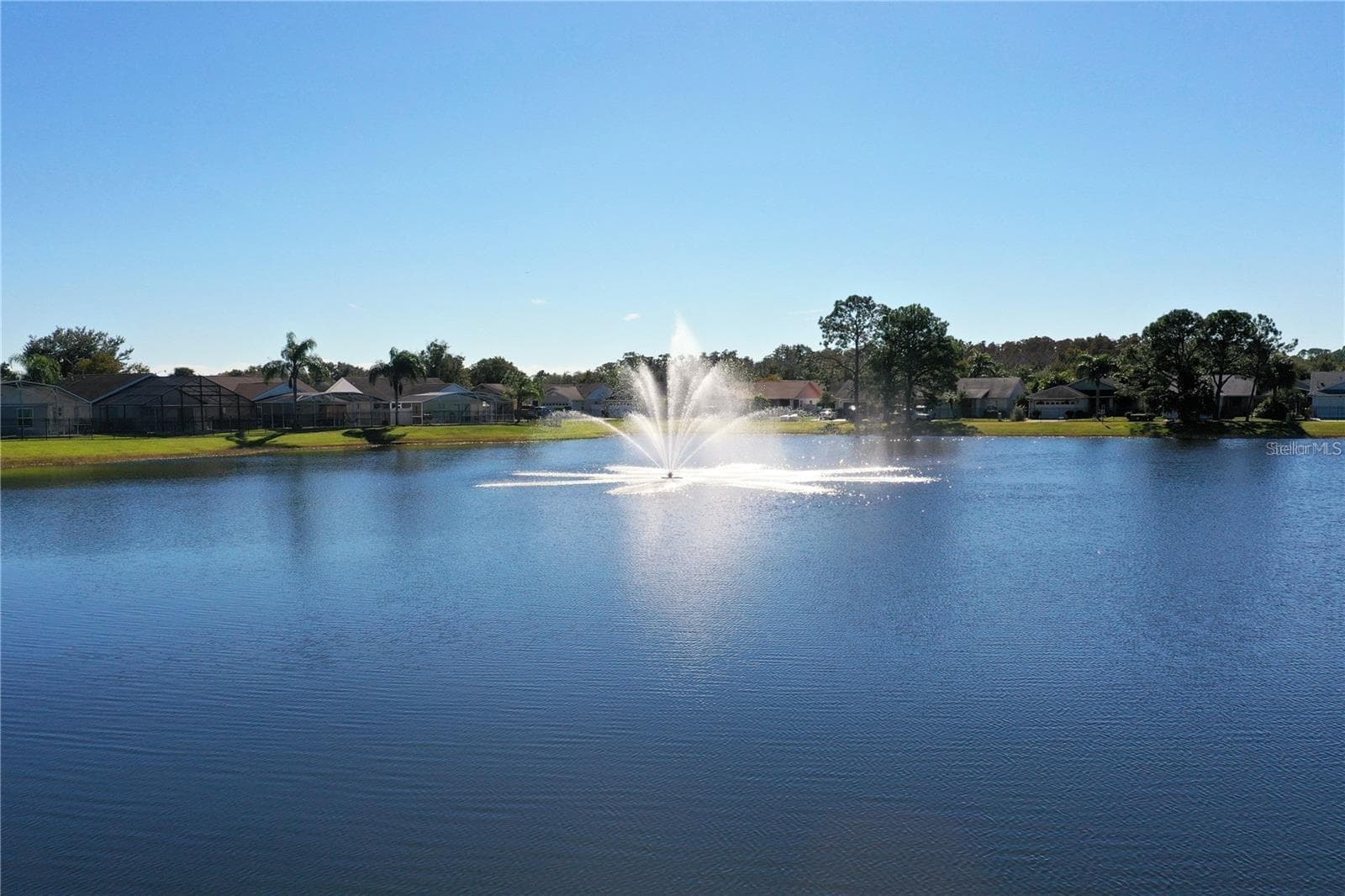 Single Family Residence at 298 INDIAN POINT CIR, KISSIMMEE, photo 40 of 43