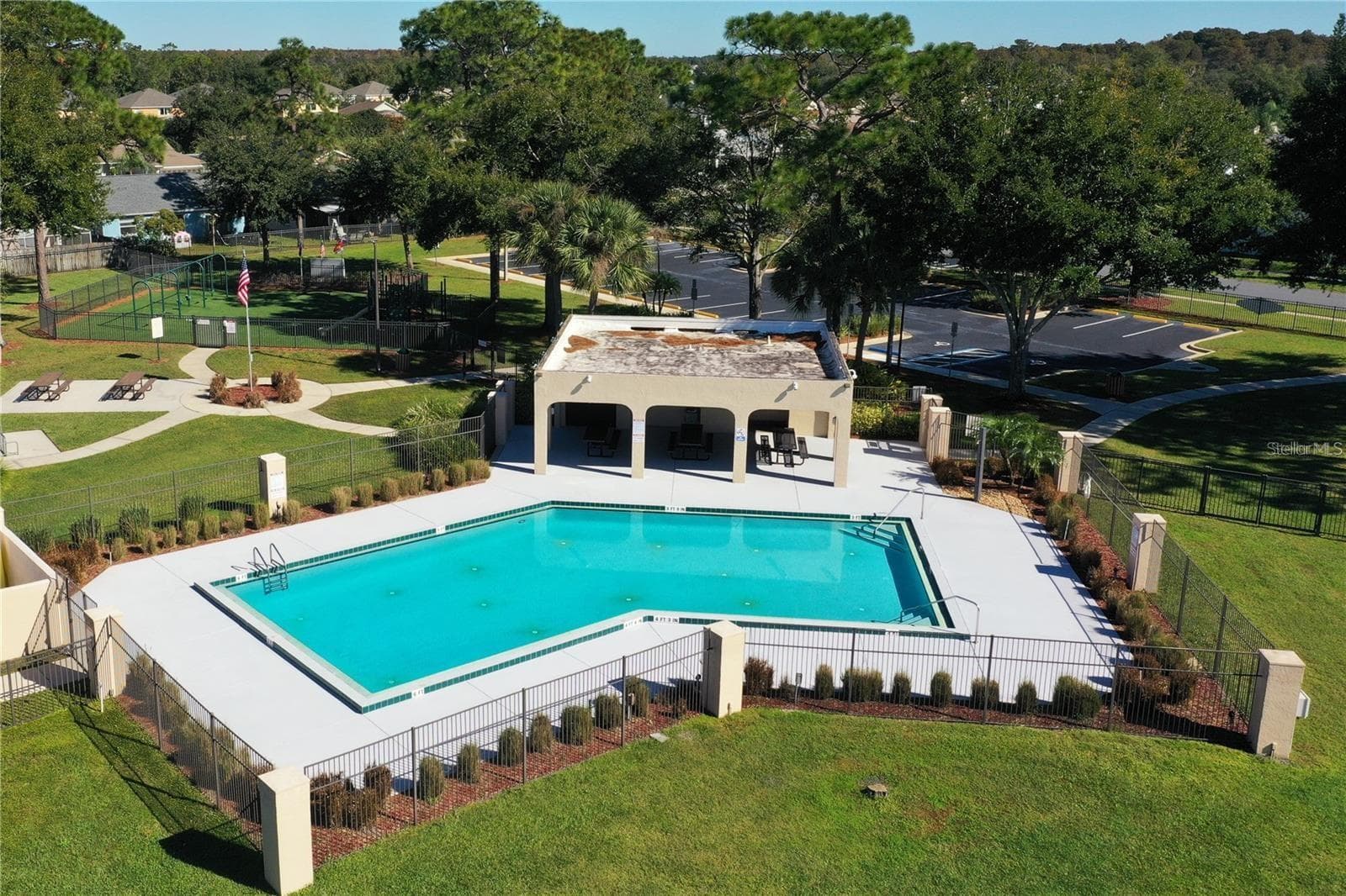 Single Family Residence at 298 INDIAN POINT CIR, KISSIMMEE, photo 42 of 43