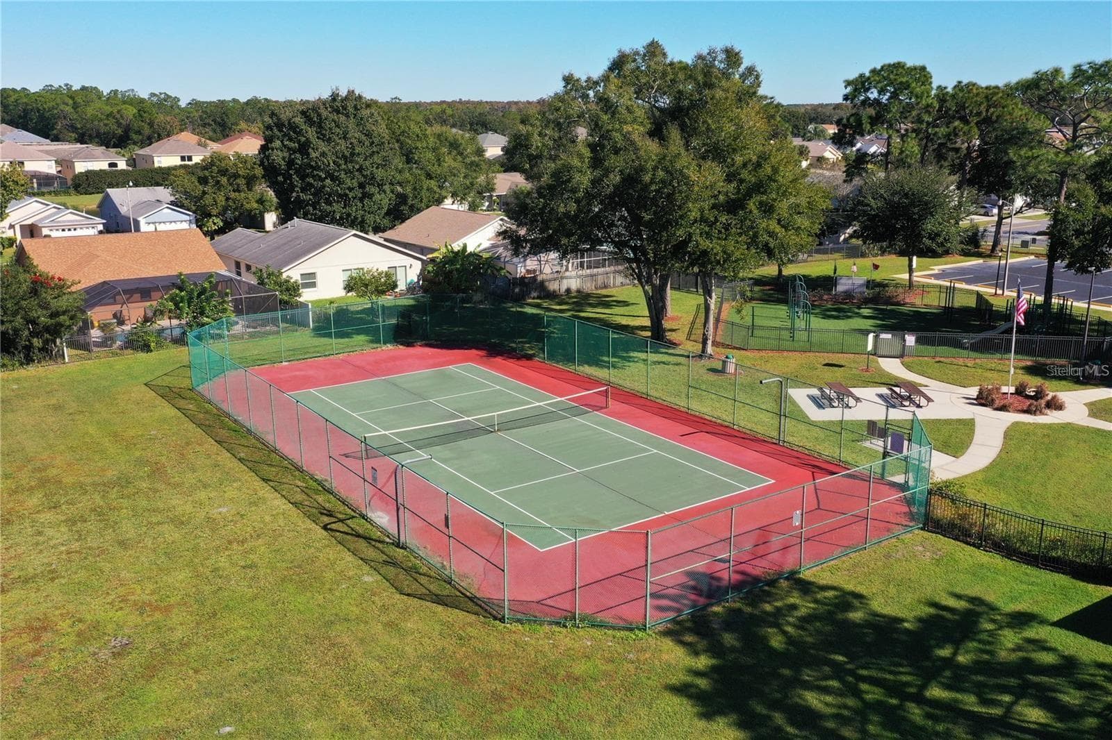 tennis-green space - 298 INDIAN POINT CIR, KISSIMMEE