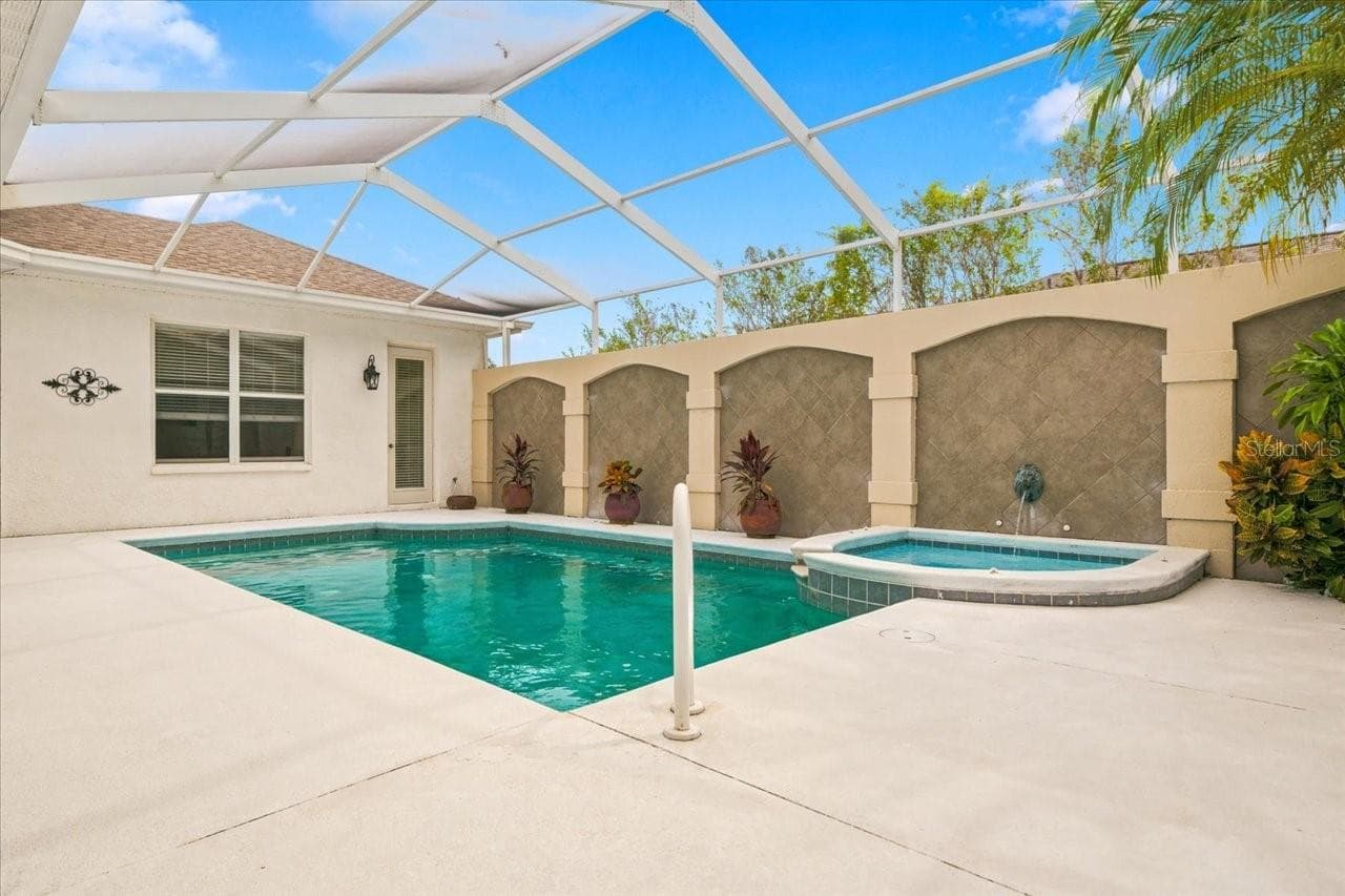 Single Family Residence at 12220 WOODLANDS CIR, DADE CITY, photo 10 of 67
