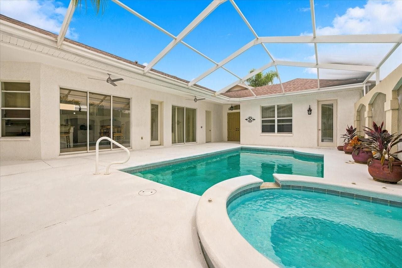 Single Family Residence at 12220 WOODLANDS CIR, DADE CITY, photo 11 of 67