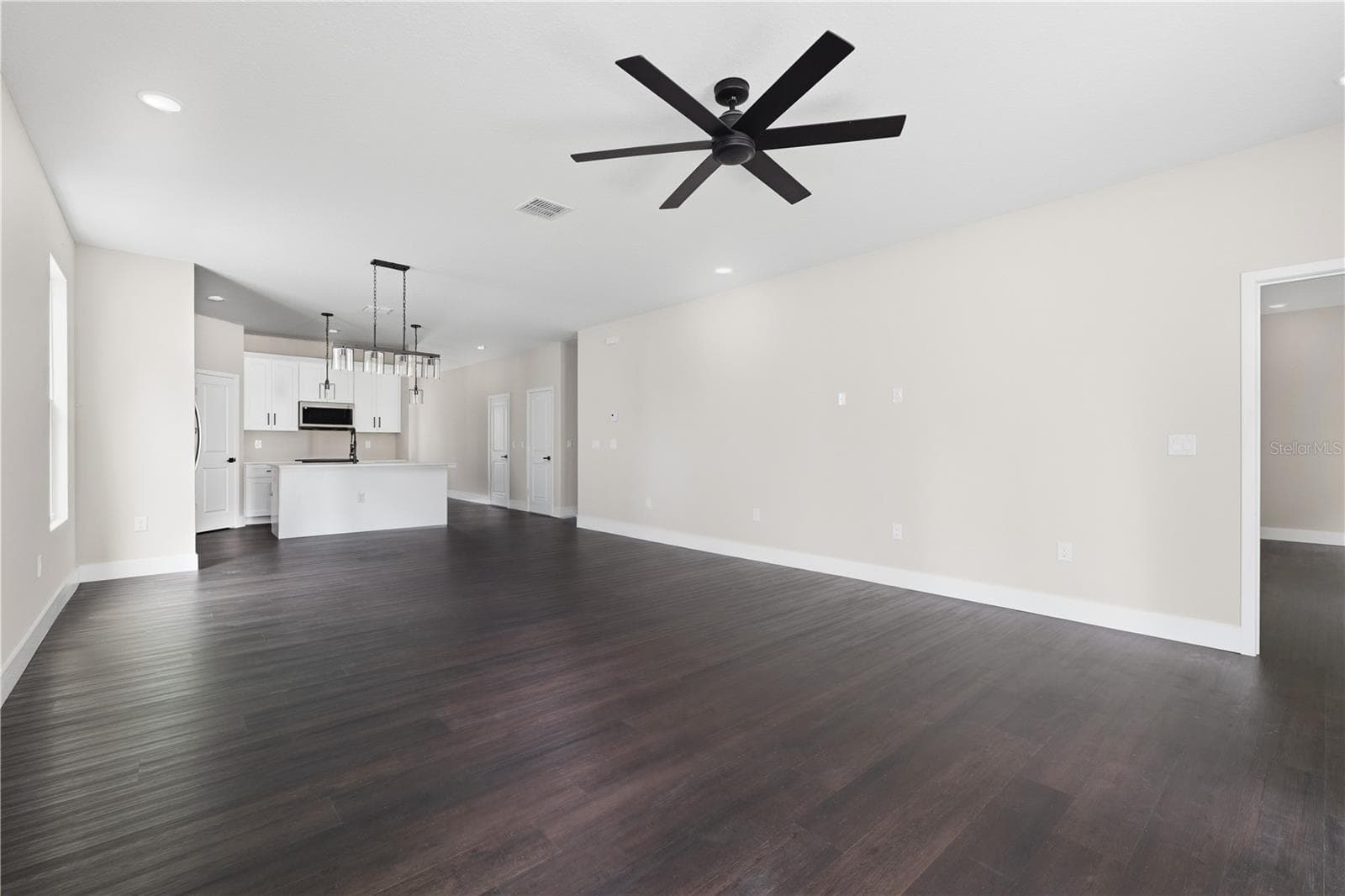 Single Family Residence at 225 E HYDE PARK AVE, EUSTIS, photo 10 of 35