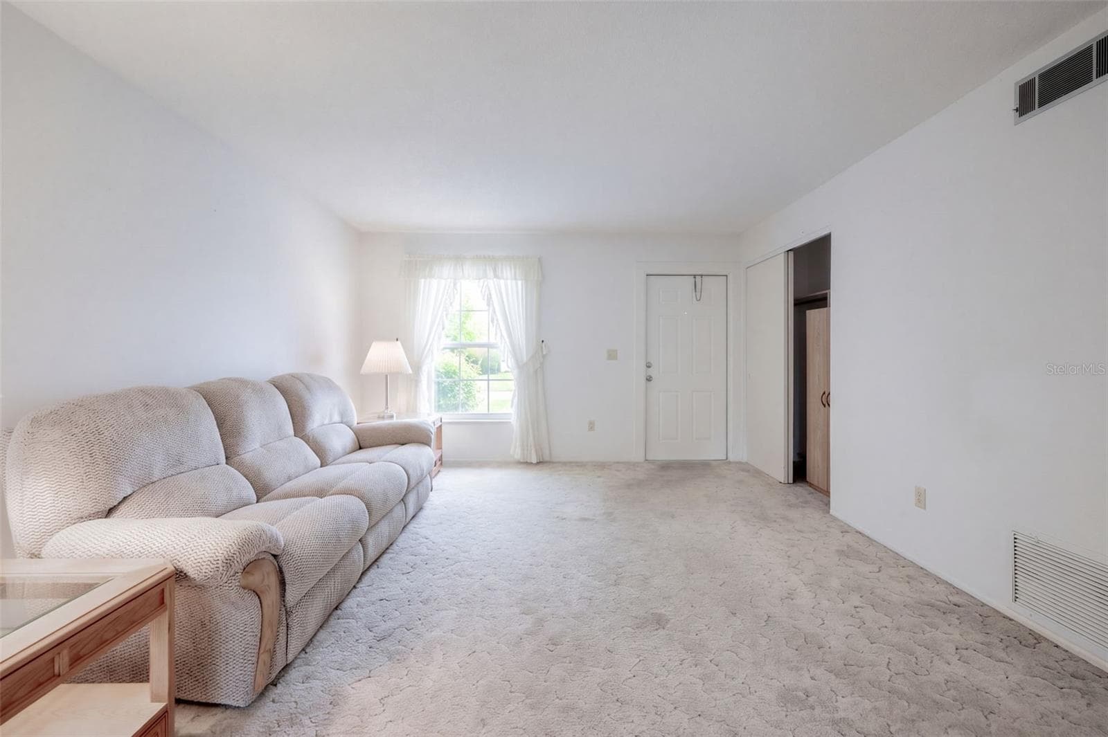 Living Room - 6657 GUNNELL CT, ORLANDO