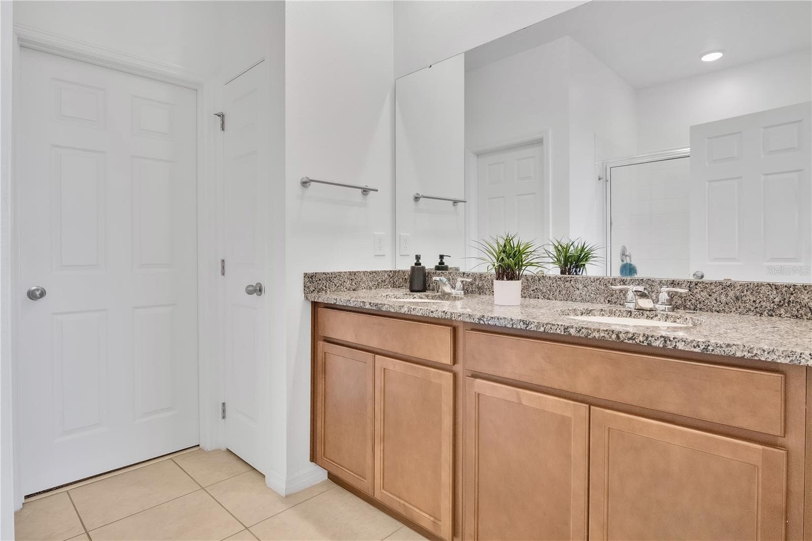 Townhouse at 3280 CANNA LILY PL, CLERMONT, photo 14 of 38