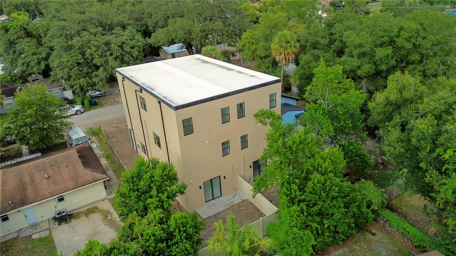 Duplex at 2707 E 22ND AVE, TAMPA, photo 5 of 6