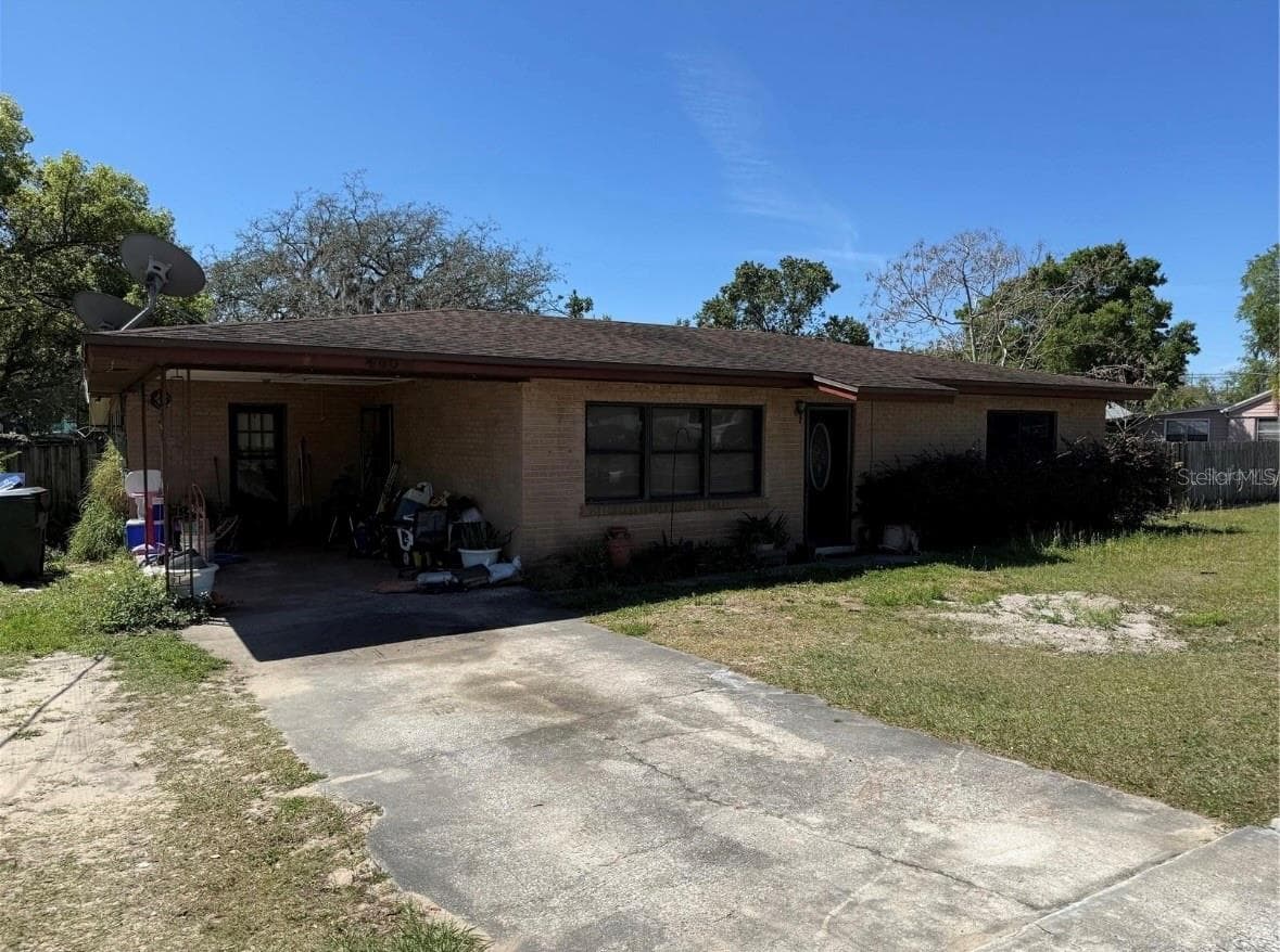 Single Family Residence at 460 W PIERCE ST, LAKE ALFRED, photo 14 of 21