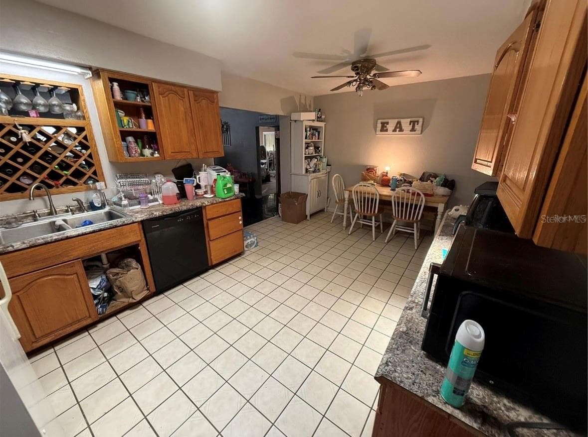 Single Family Residence at 460 W PIERCE ST, LAKE ALFRED, photo 20 of 21